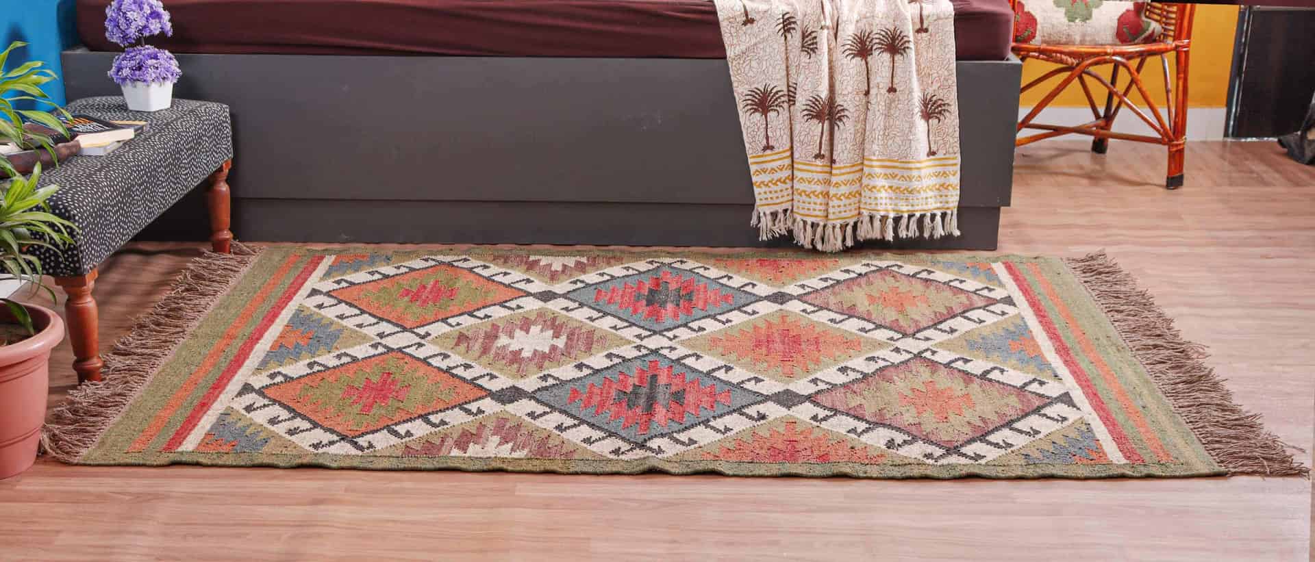 Colorful Handmade Wool Jute Kilim Dhurrie Rug - Image 4