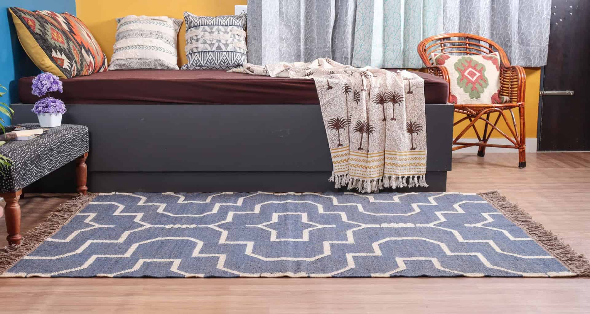 Handmade Vintage Kilim Antique Rug - Image 4