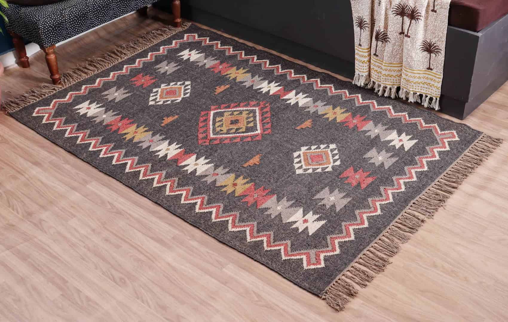 Handwoven Bohemian Wool Jute Kilim Area Rug - Image 3