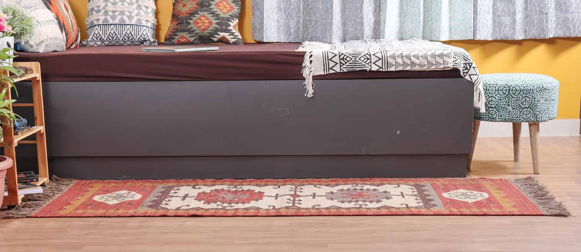 Vintage Kilim Dhurrie Wool Jute Runner Rug - Image 3