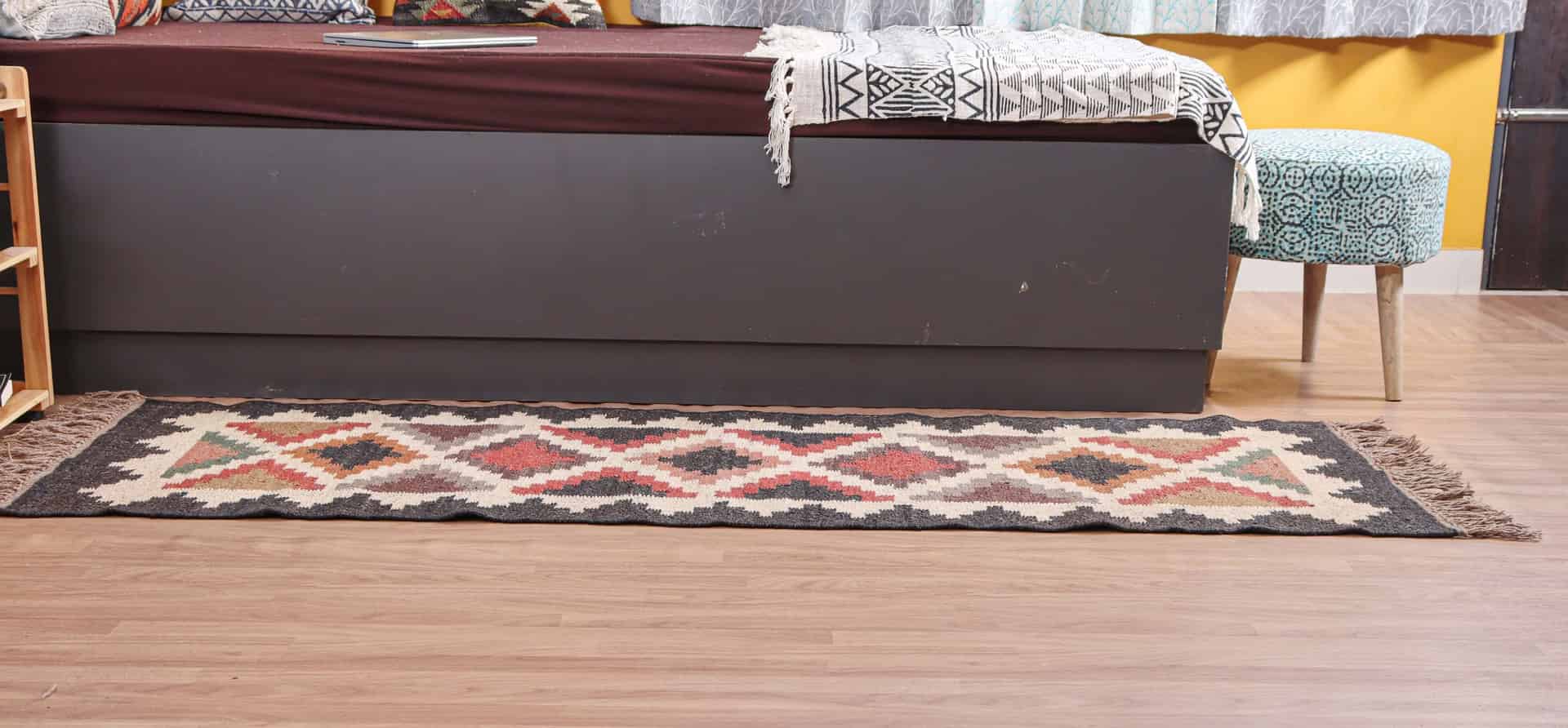 Indian Traditional Wool Jute Kilim Runner Rug - Image 3