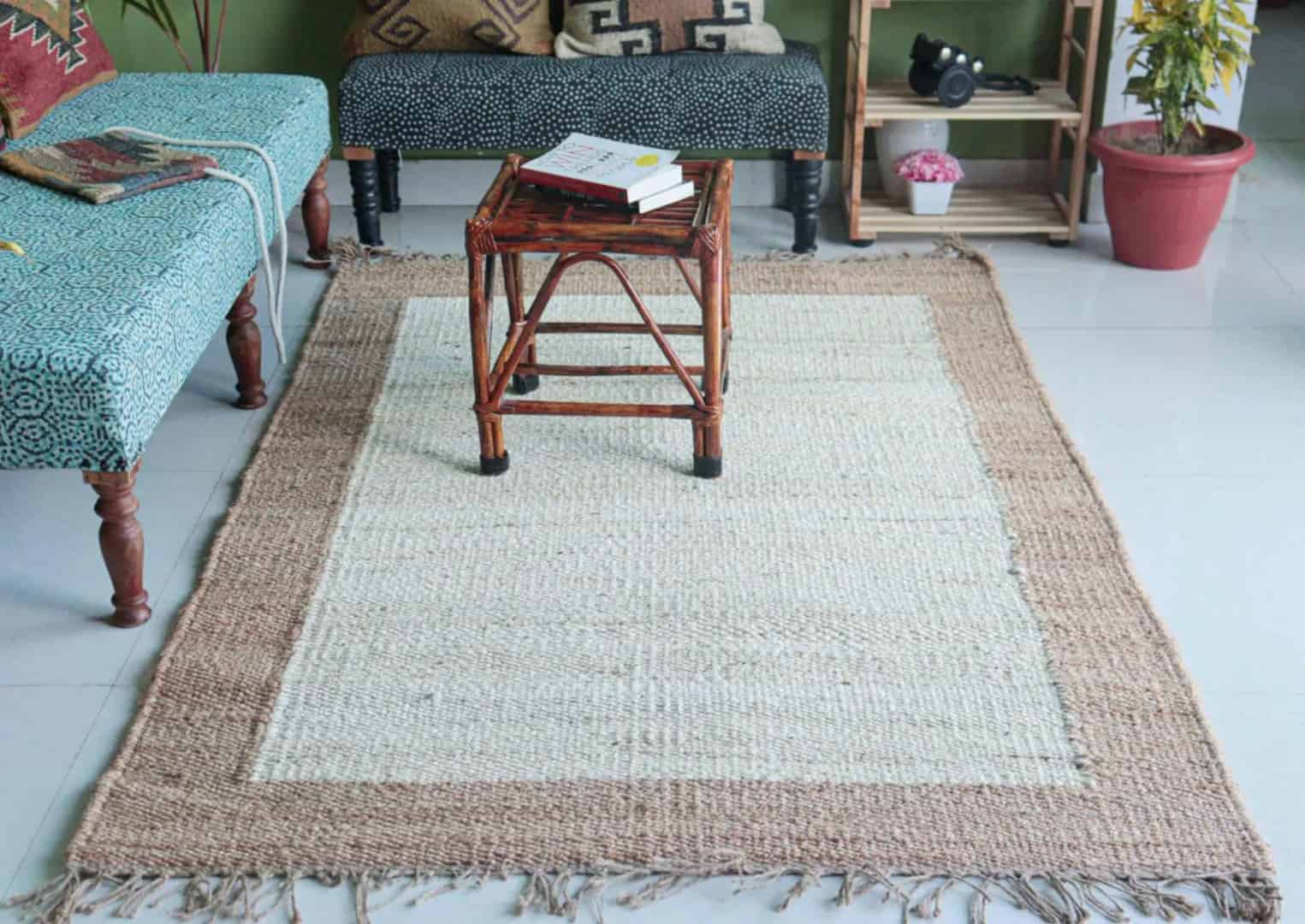 Handwoven Hemp Jute Rug with Fringes - Image 2