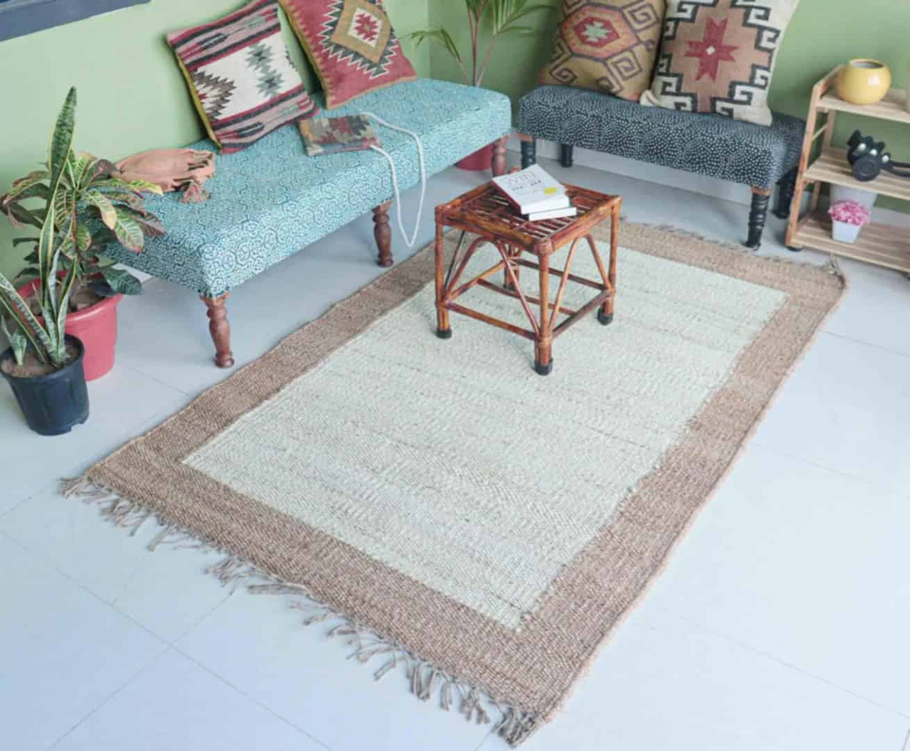 Handwoven Hemp Jute Rug with Fringes - Image 3