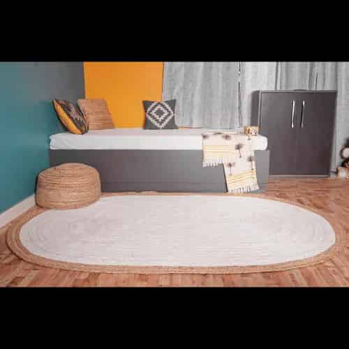 Hand Braided White Oval Jute Rug With Beige Border - Image 4