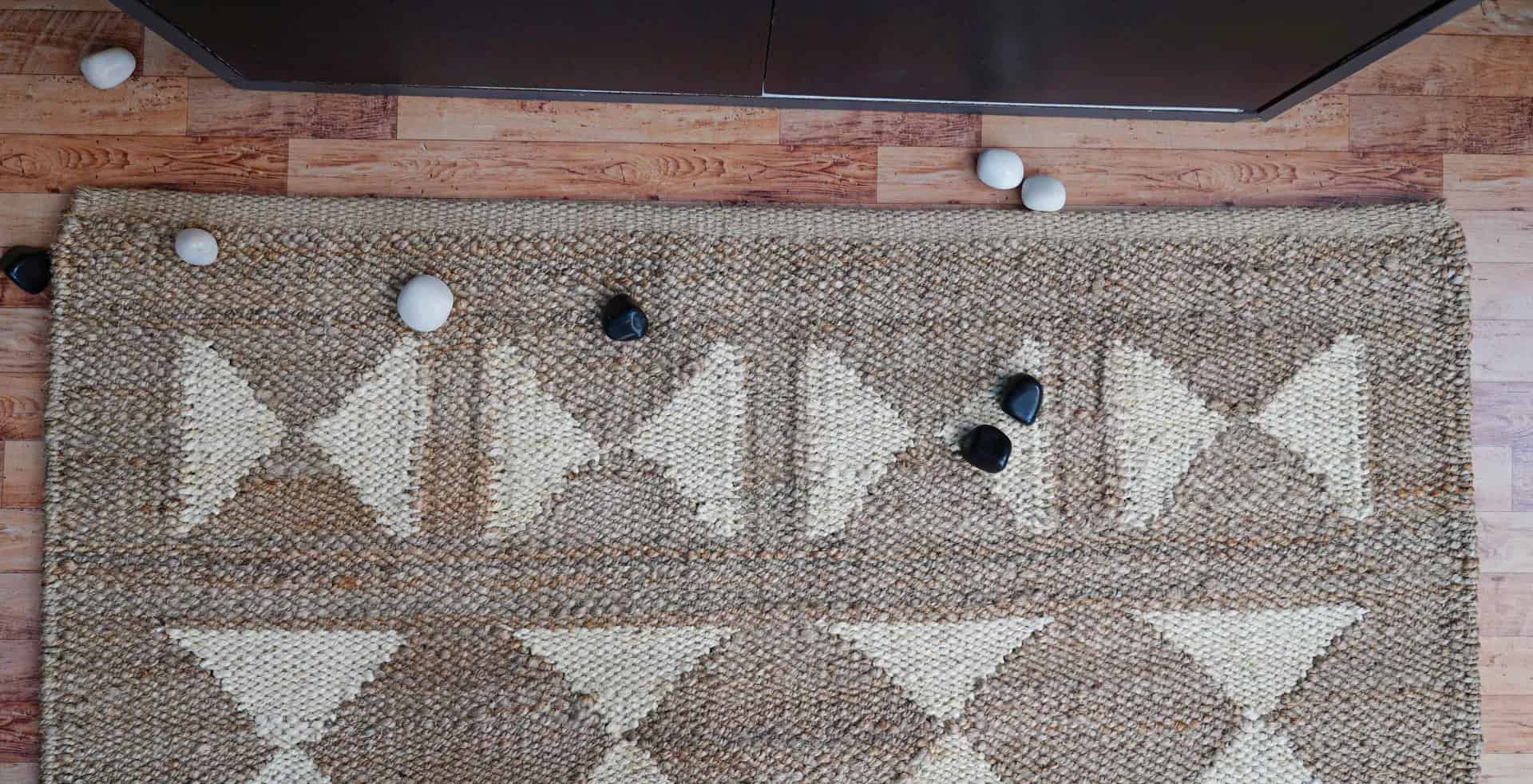 Hand Loomed Natural Jute Hemp Runner Rug with Off White Design - Image 7