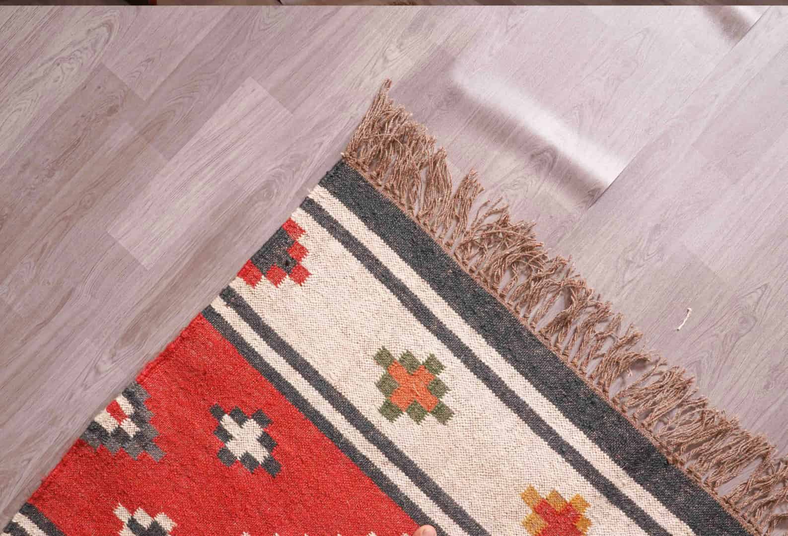 Indian Handwoven Multicolor Wool Jute Kilim Rug With Fringes Jute Rug Large Area Kilim Jute Rug Decorative Home And Kitchen Jute Rug Boho Area Rug  - Image 4