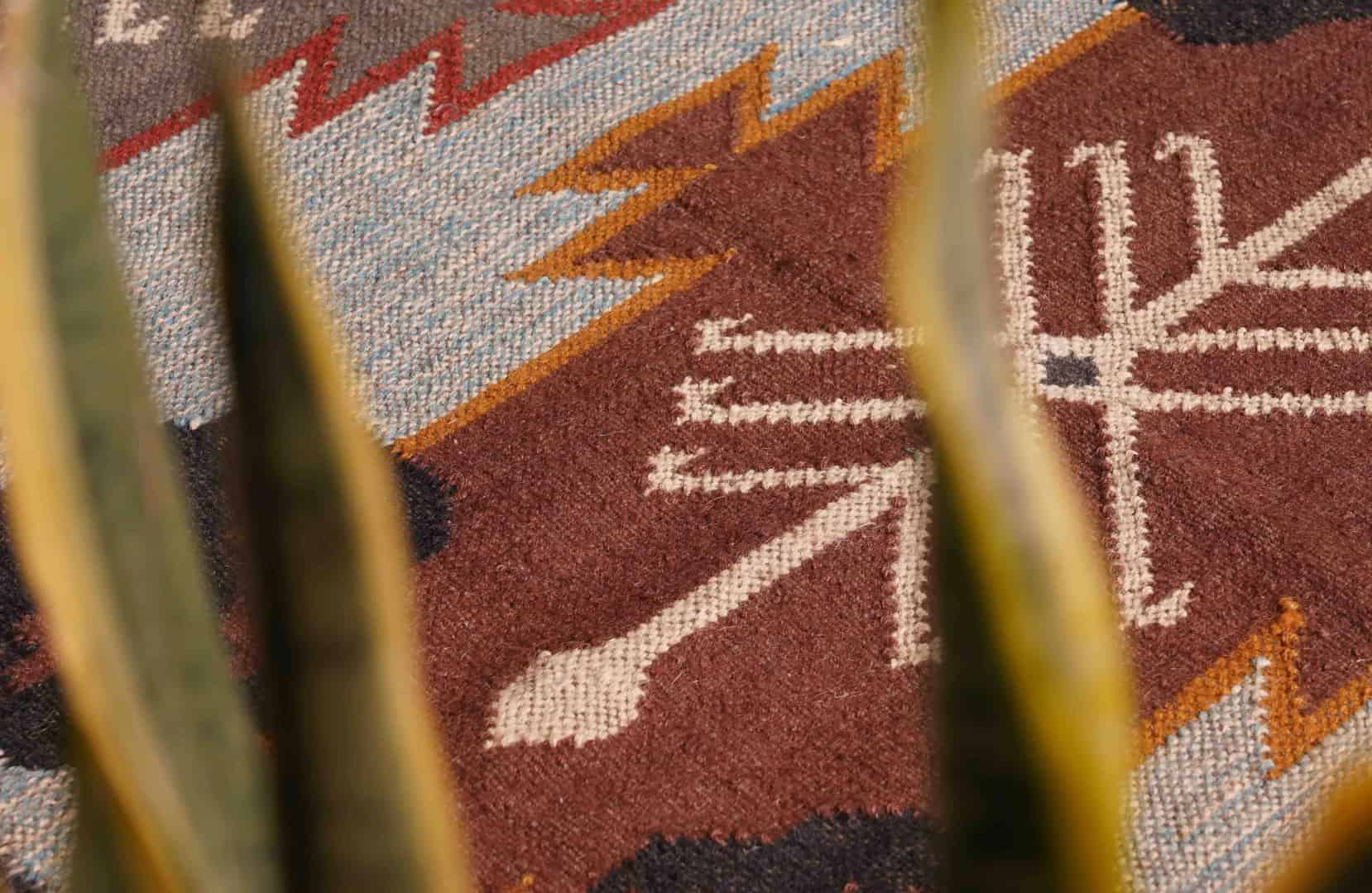 Vintage Indian Antique Look Multicolor Wool Jute Kilim Rug with Fringes Jute Rug For Living Room Decor Rug Vintage Large Area Jute Kilim Rug  - Image 10