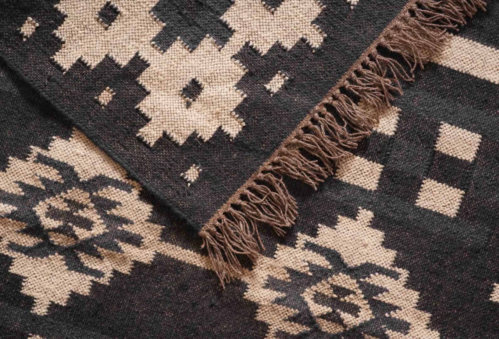 Rugs For Home Decor Vintage Black with Off White Design Wool Jute Rug Traditional Kilim Rug Indian Rug Oushak Rug Vintage Kilim Rugs - Image 8