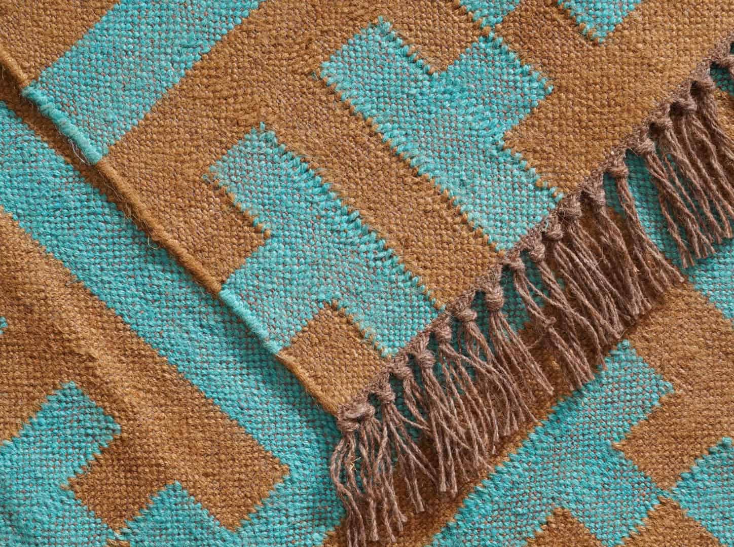 Vintage Beige with Bottle Green Design Wool Jute Kilim Rug Handwoven Handmade Kilim Dhurrie Rug Traditional Indian jute Area rug - Image 9