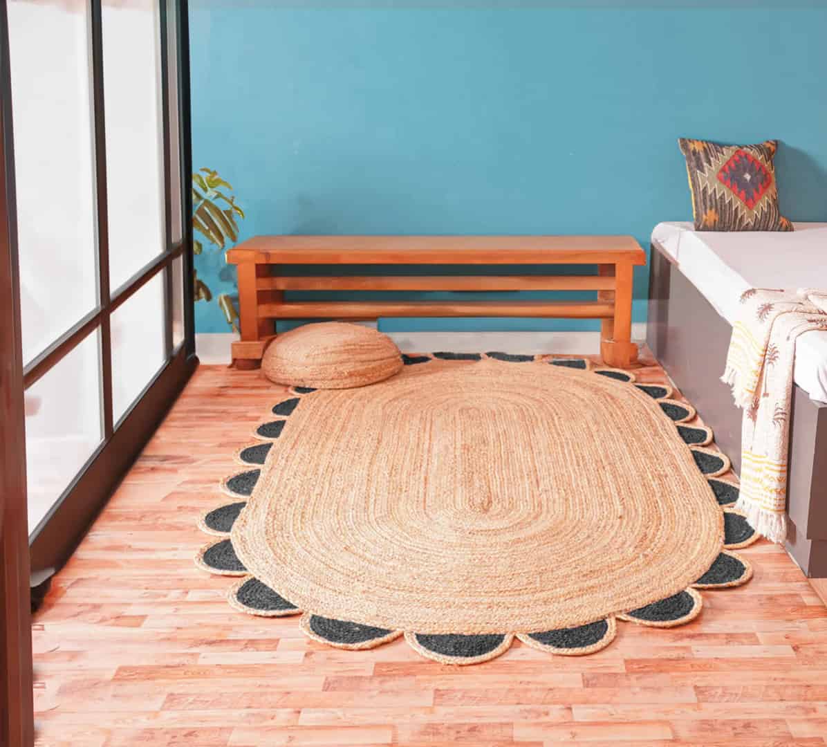 Traditional Indian Hand Braided Color Scalloped Natural Jute Oval Rug - Image 2