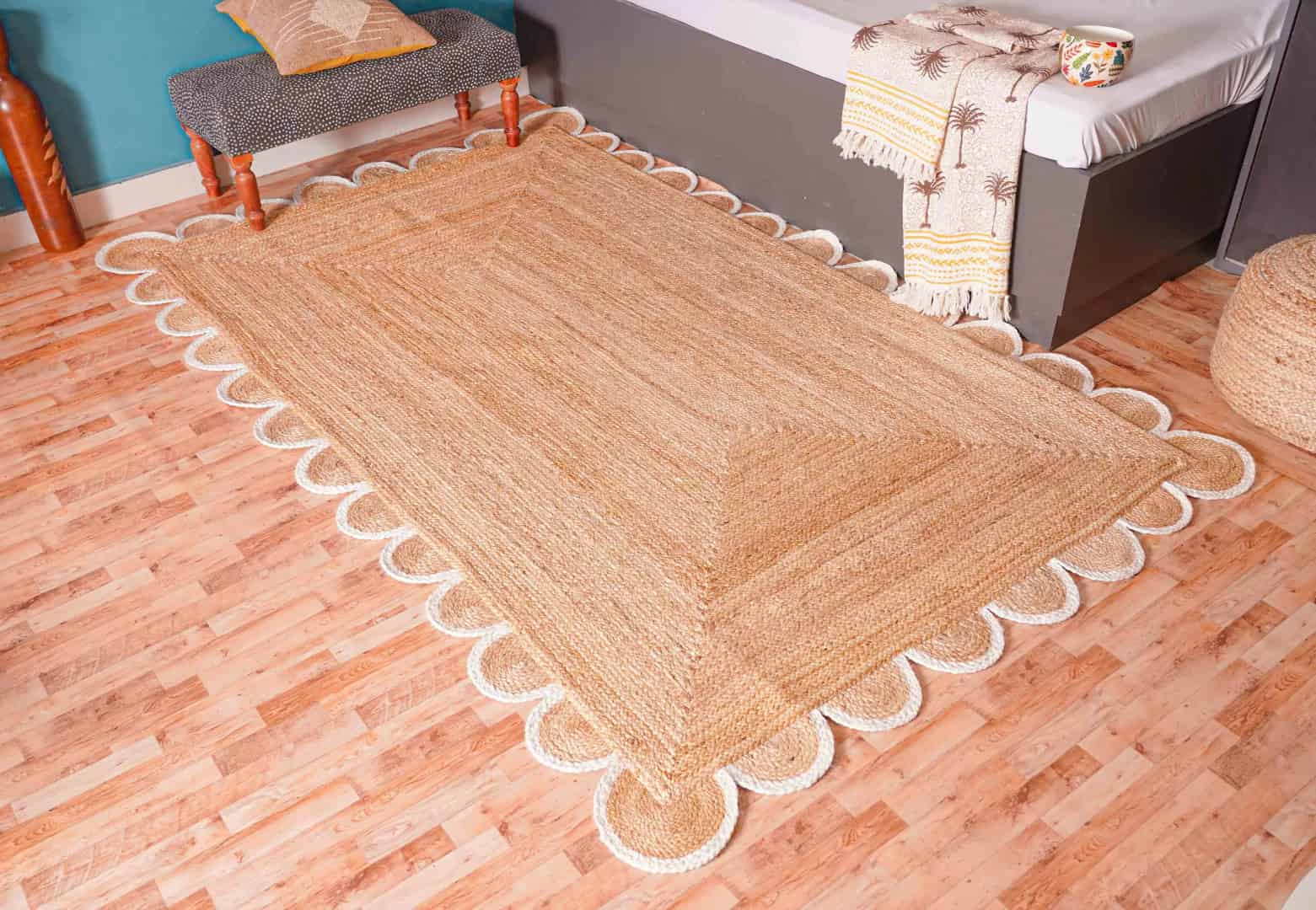 4x6 5x8 6x9 9x12 Handmade Natural Jute Braided Custom Color Scalloped Bordered Rectangle Rug - Image 3