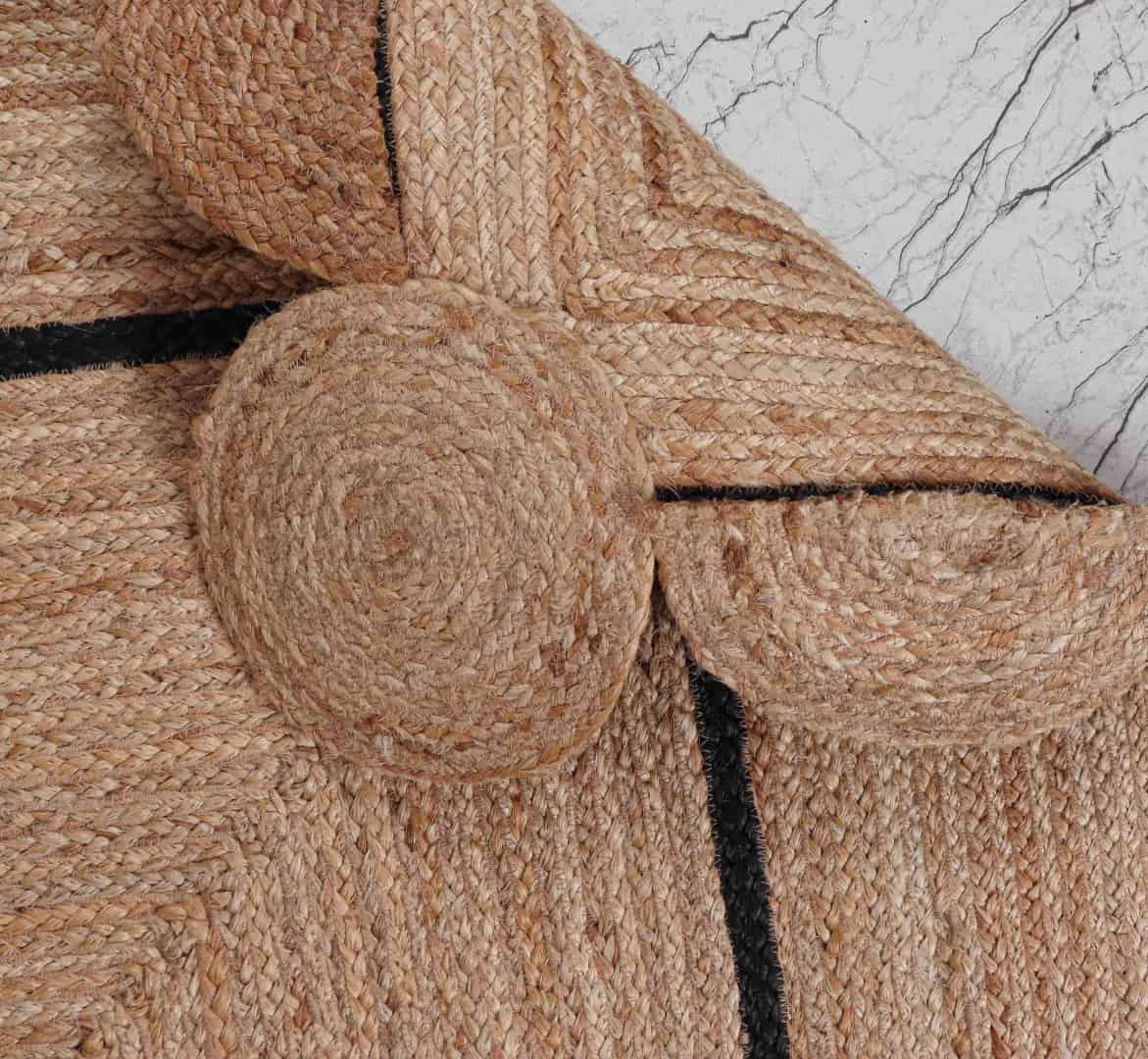 Beige with Double Color Border Handmade Braided Jute Scalloped Rectangle Rug - Image 5