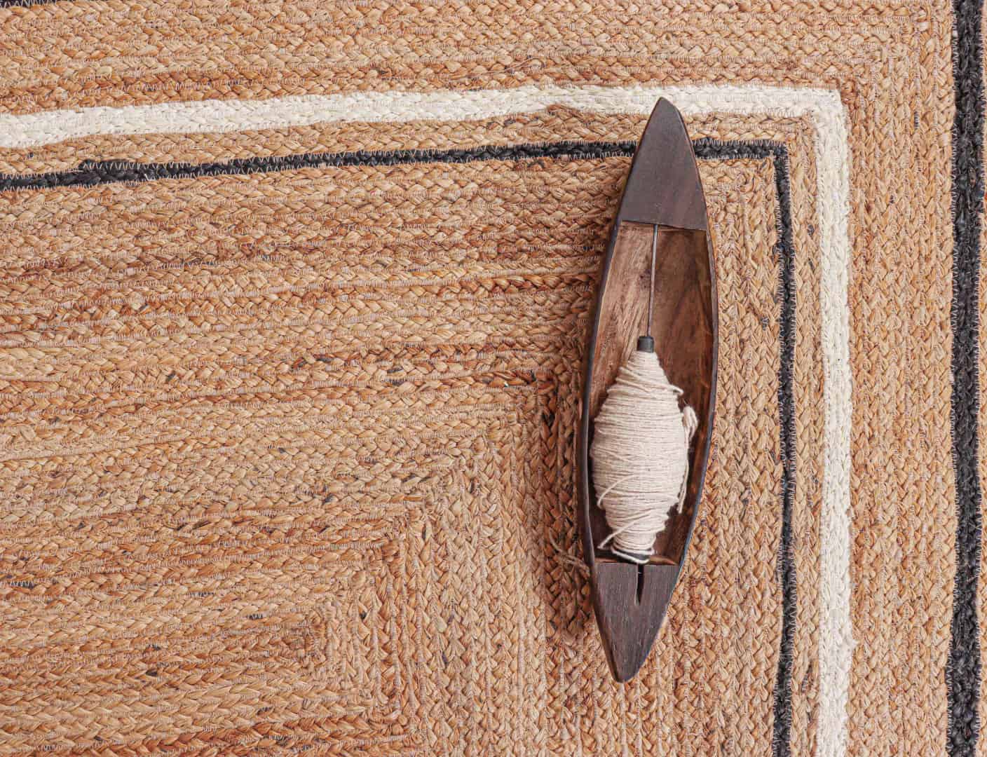 Indian Handmade Natural Jute Braided Scalloped Rug - Image 7