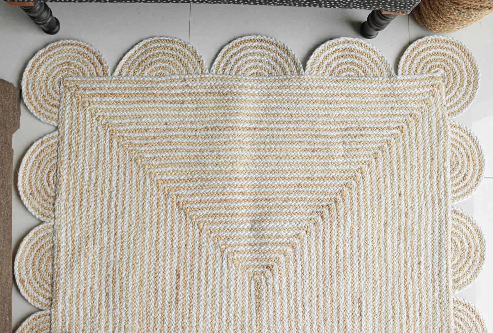 Beige and White Tie Dye Handmade Bohemian Jute Braided Scalloped Rectangle Rug - Image 3
