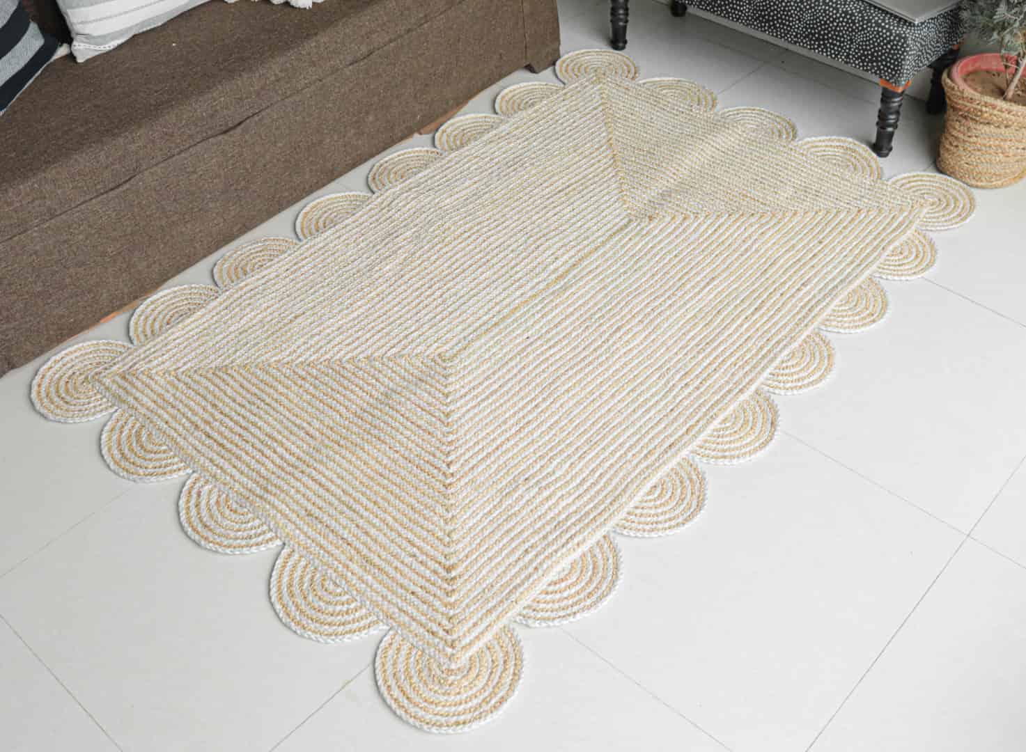 Beige and White Tie Dye Handmade Bohemian Jute Braided Scalloped Rectangle Rug - Image 2