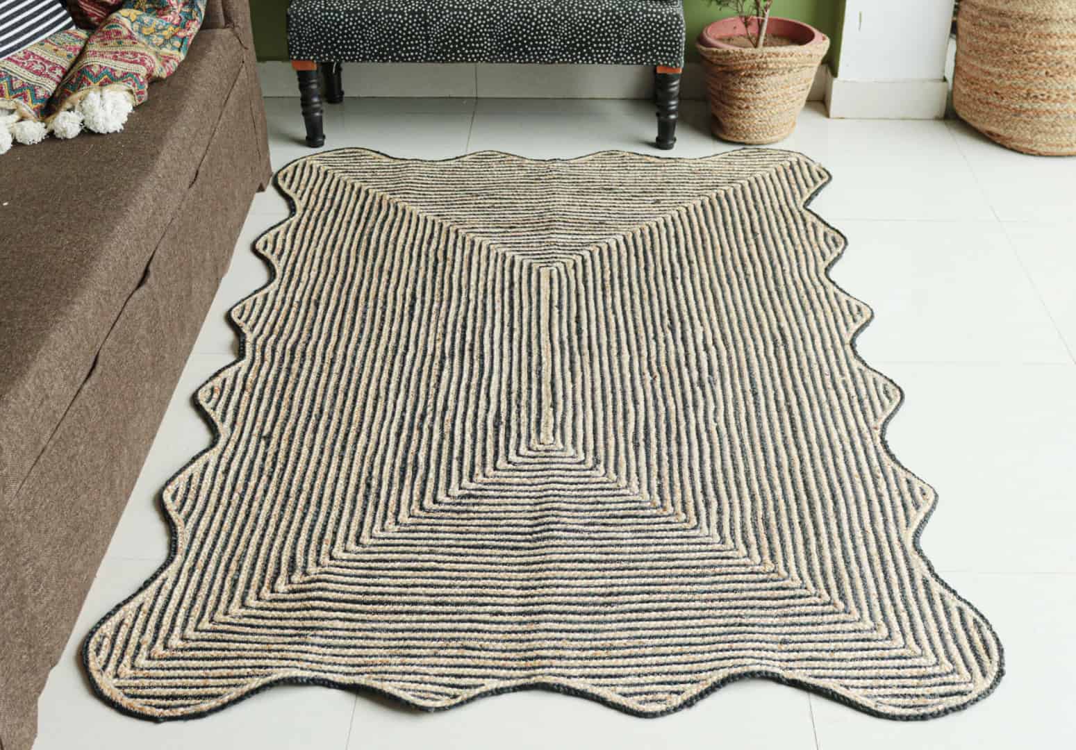 Eco Friendly Beige and Black Tie Dye Hand Braided Rectangle Jute Rug - Image 2