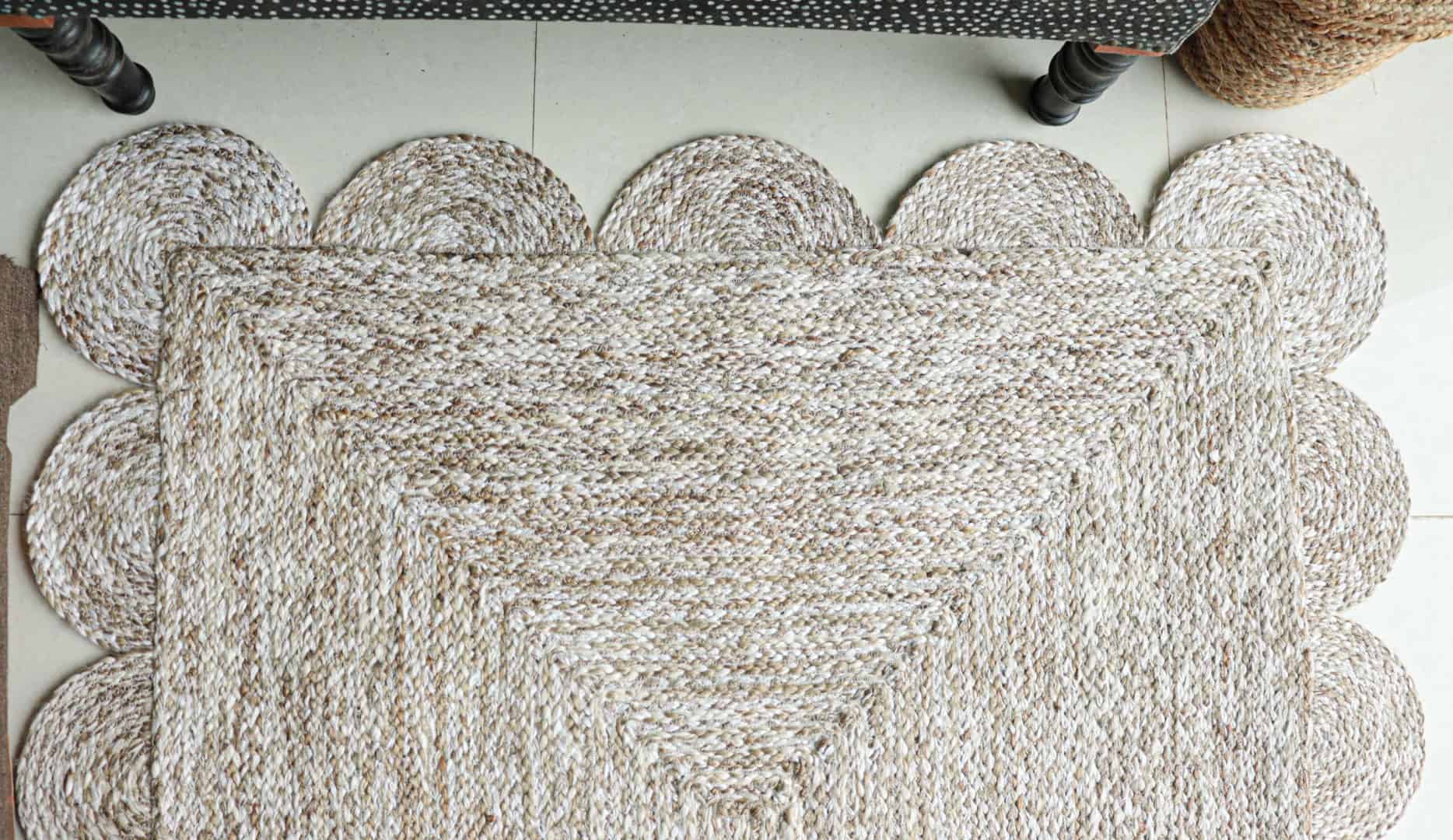 Hand Braided Beige White and Grey Tie Dye Braided Rectangle Scalloped Jute Rug - Image 3