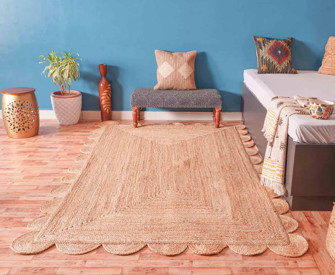 Eco Friendly Handmade Natural Jute Braided Bohemian Rectangle Scalloped Rug - Image 2