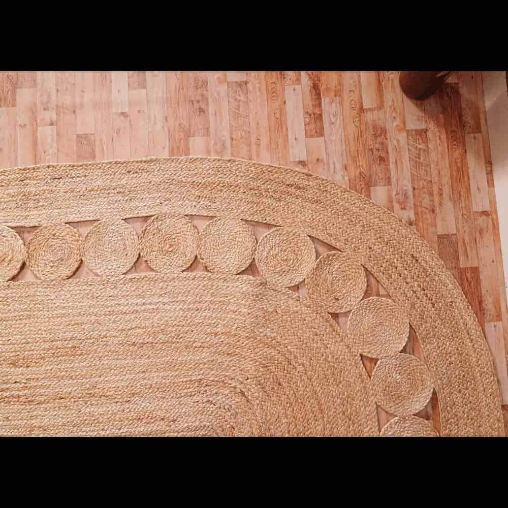 Hand Braided Scalloped Pattern Beige Color Oval Jute Rug  - Image 6