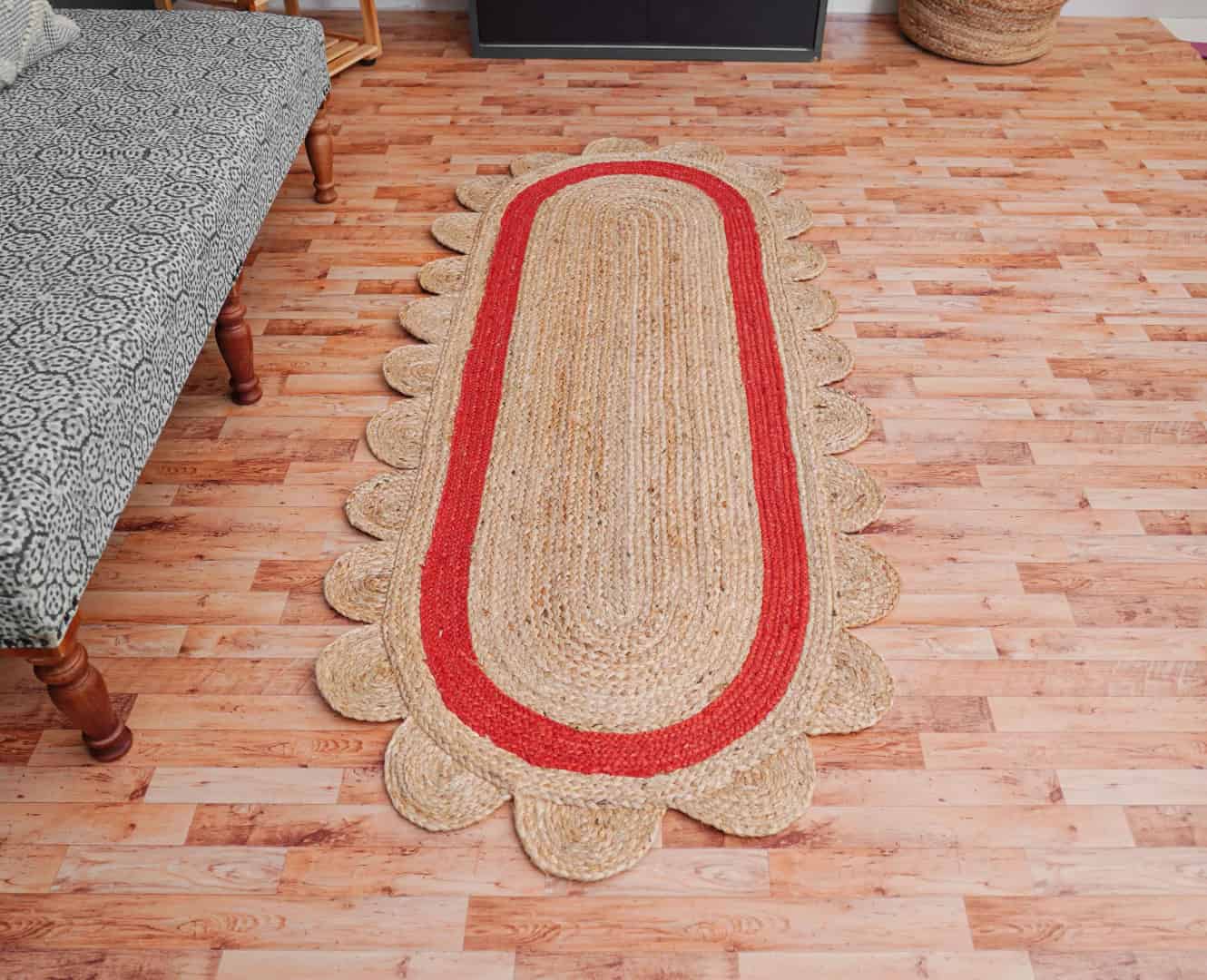 Hand Braided Scalloped Oval Jute Rug Beige with Customized Color Border - Image 2