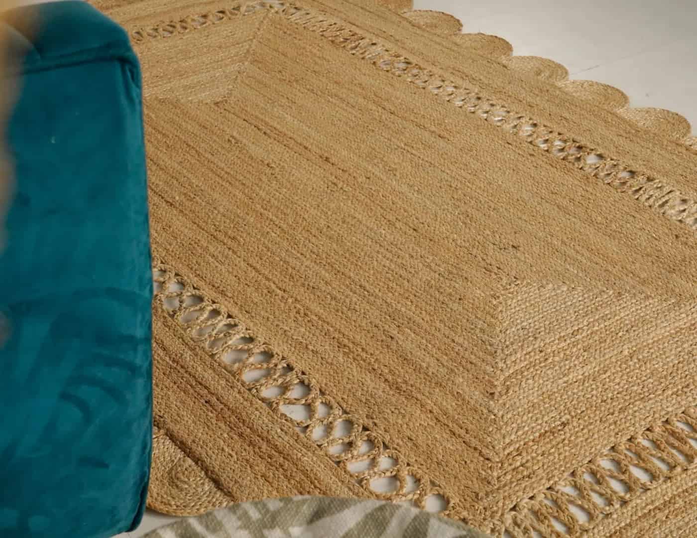 Indian Handmade Natural Braided Scalloped Rectangle Jute Rug - Image 5