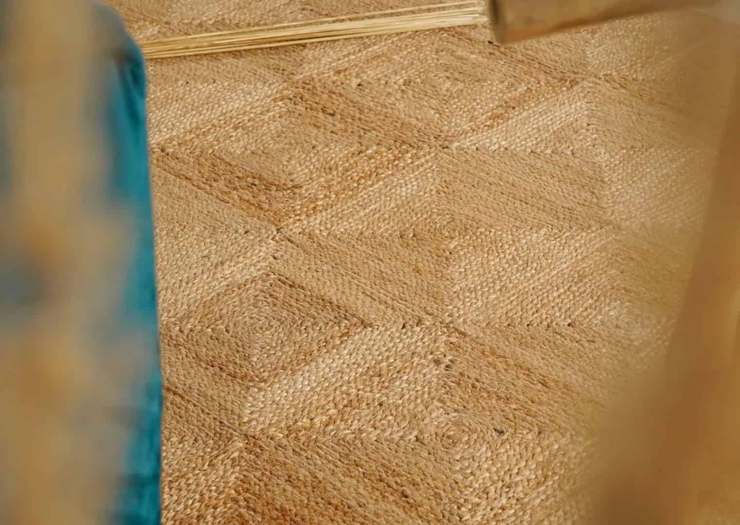 Decorative Handmade Beige with Box Pattern Jute Braided Rectangle Rug - Image 7