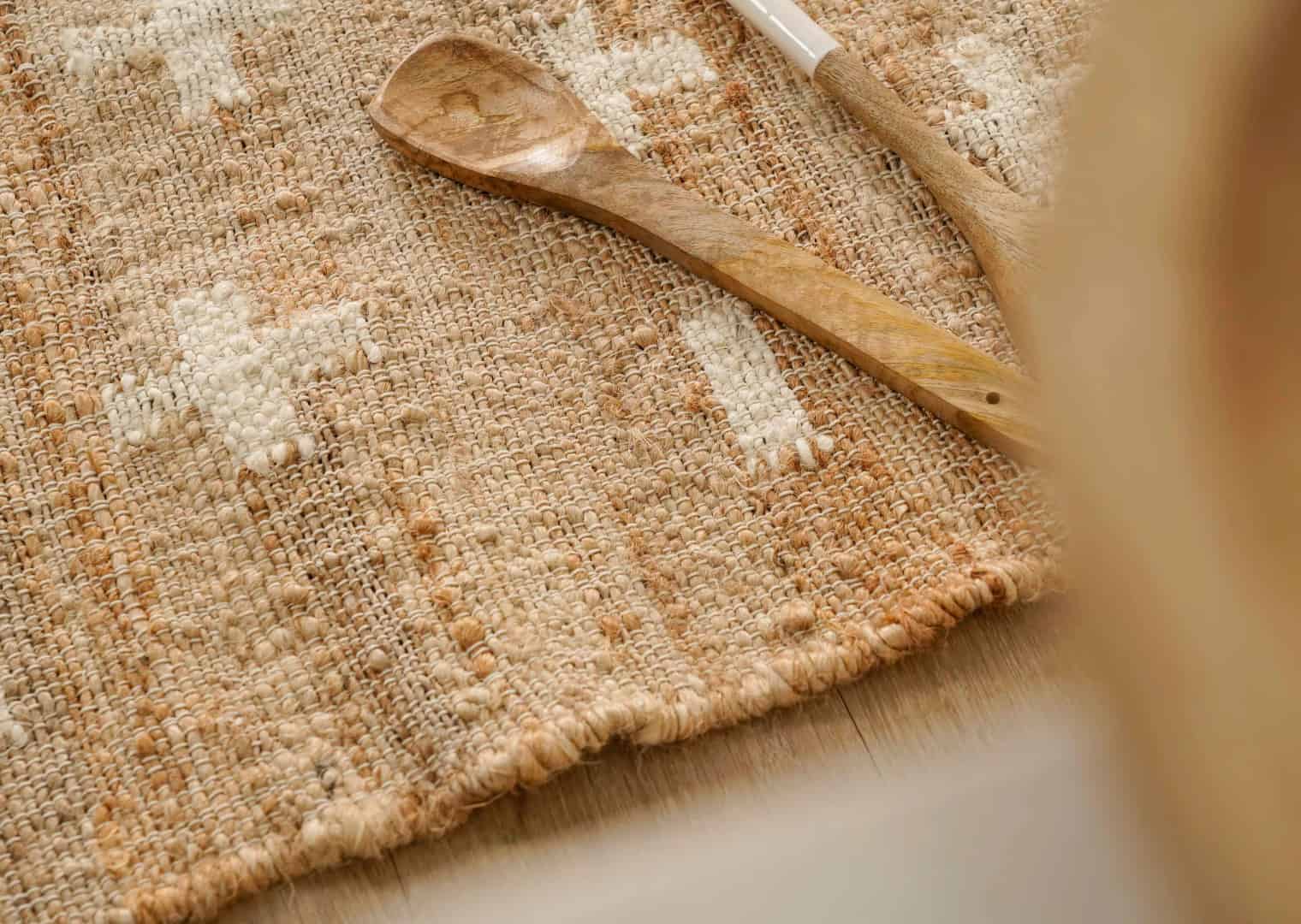 Indian Handmade Beige Juna Cotton Rug With White Design Rug Off White Fringes Rug For New Home Decor Rug  - Image 6