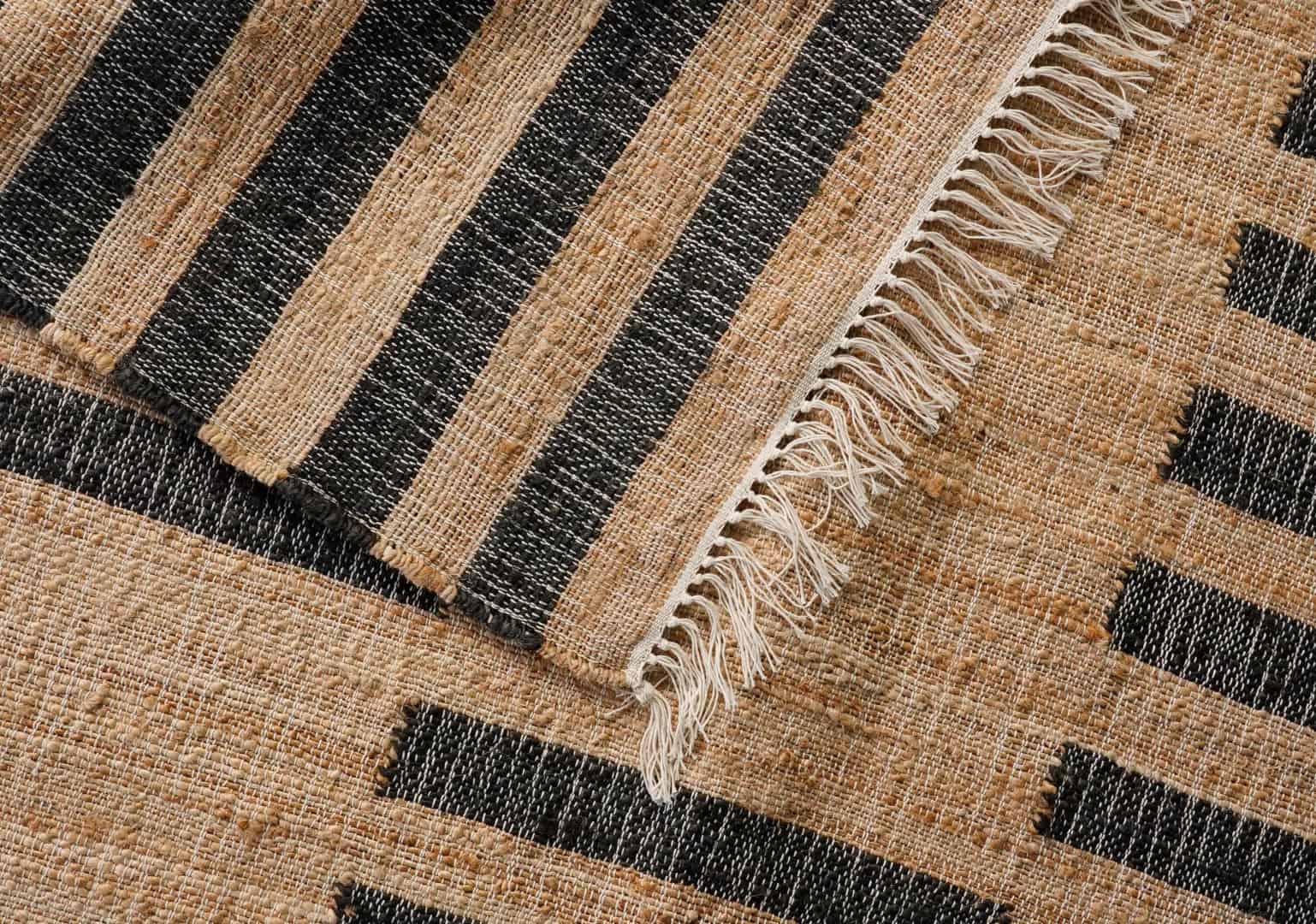 Natural Beige Jute High Quality Hand Woven Geometric Boho Style Rug With Black Stripes Line Rug White Fringes Rug For Home Decor Rug  - Image 6