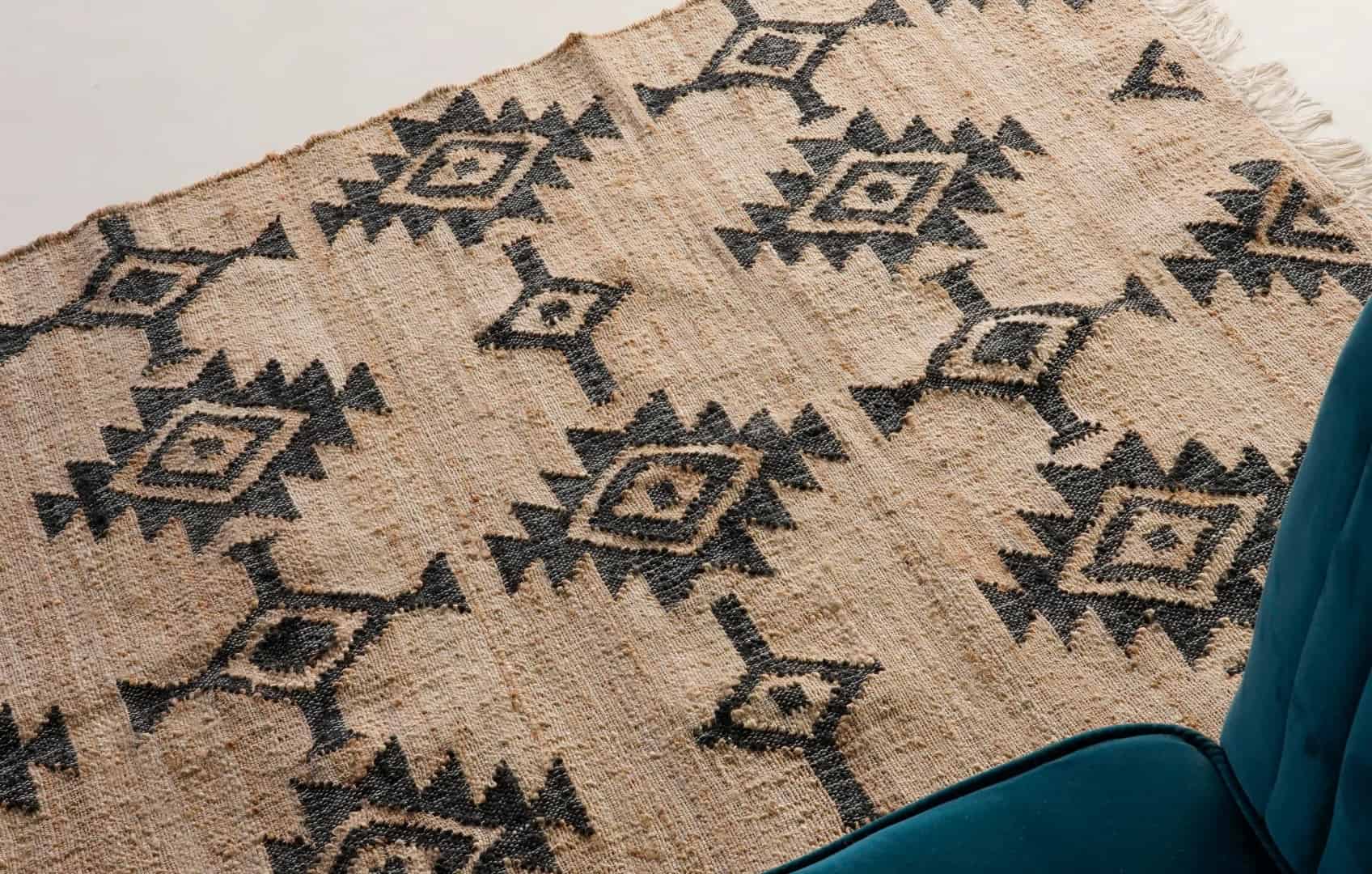 Natural Jute Fiber Cotton Hand Woven Bohemian Moroccan Inspired Rug Bohemian Vintage Large Rug Black Design Rug White Fringes Rug  - Image 5