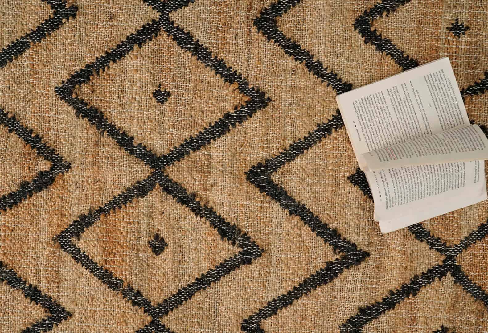 Indian Handwoven Cotton Juna Rug Beige Jute Rug With Black Diamond Pattern Jute Area Rug Entryway Large Dhurrie Rug For Living Room - Image 7