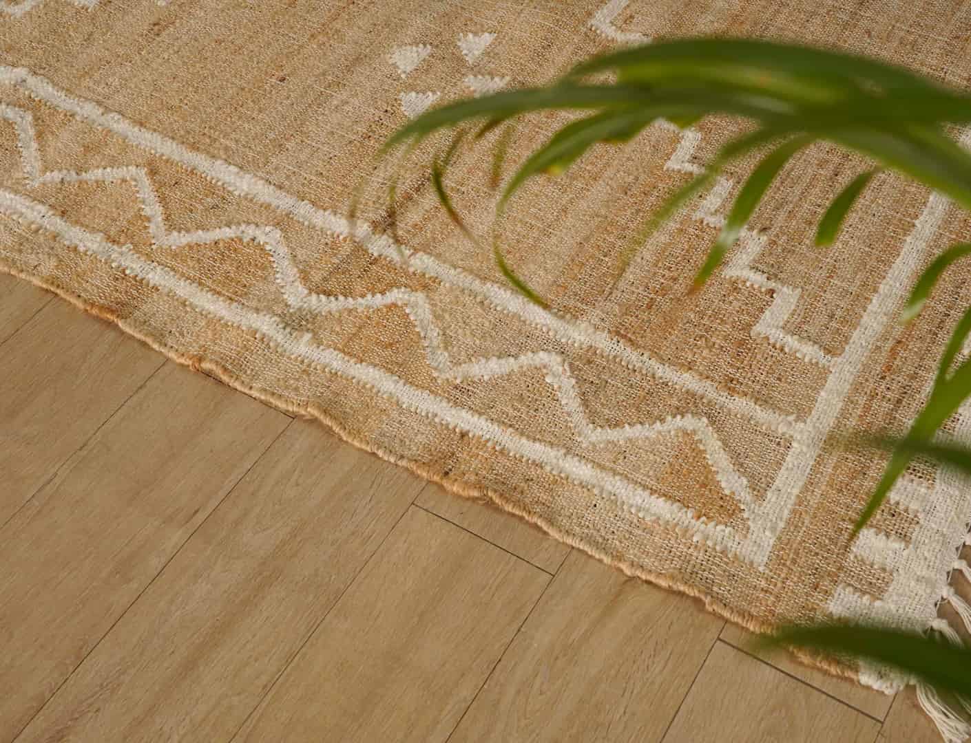 Natural Jute Fiber Cotton Hand Woven Bohemian Moroccan Inspired Rug Beige Jute Rug With White Pattern Rug For Decor Home And White Fringes Jute Rug  - Image 4