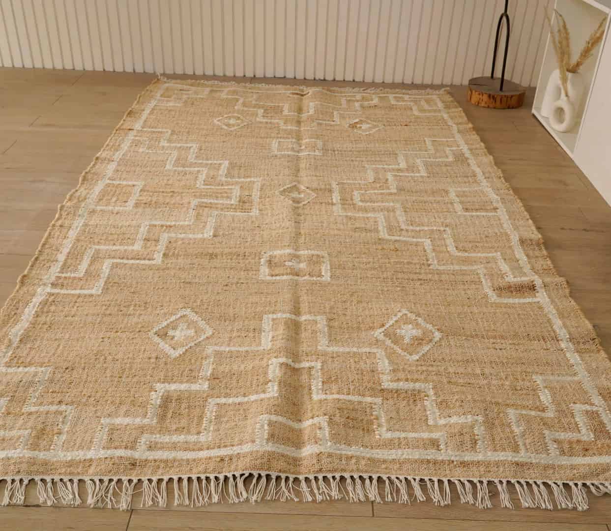 Bohemian Vintage Cotton Juna Rug Large Area Rug Decor Rug Natural Jute Beige and White Design High Quality Hand Woven Geometric Boho Style Rug White Fringes Jute Rug  - Image 3