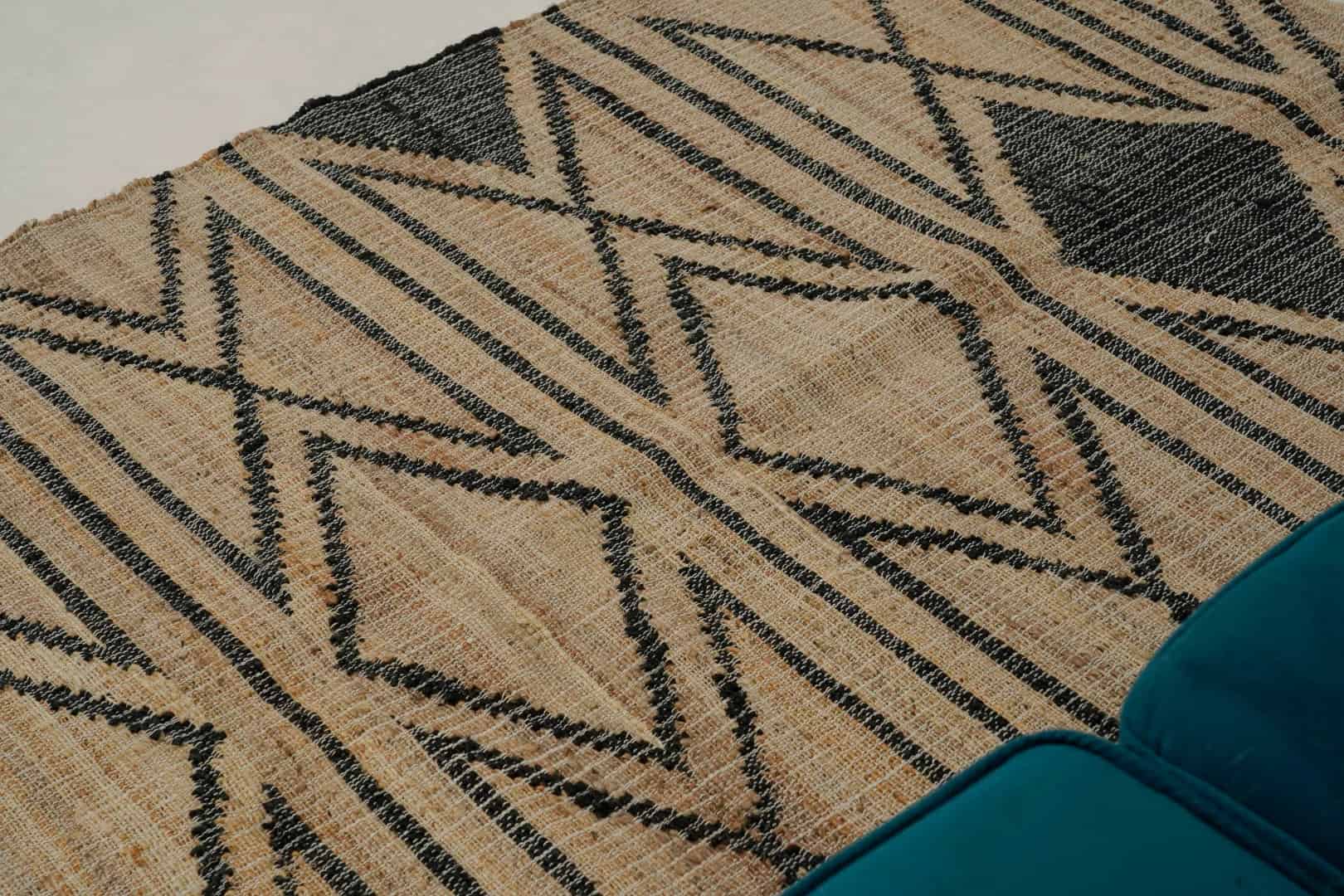 Natural Jute Black High Quality Hand Woven Geometric Boho Style Rug Beige Jute Rug With Black Design Rug For Living Room Decorative Area Rug  - Image 7