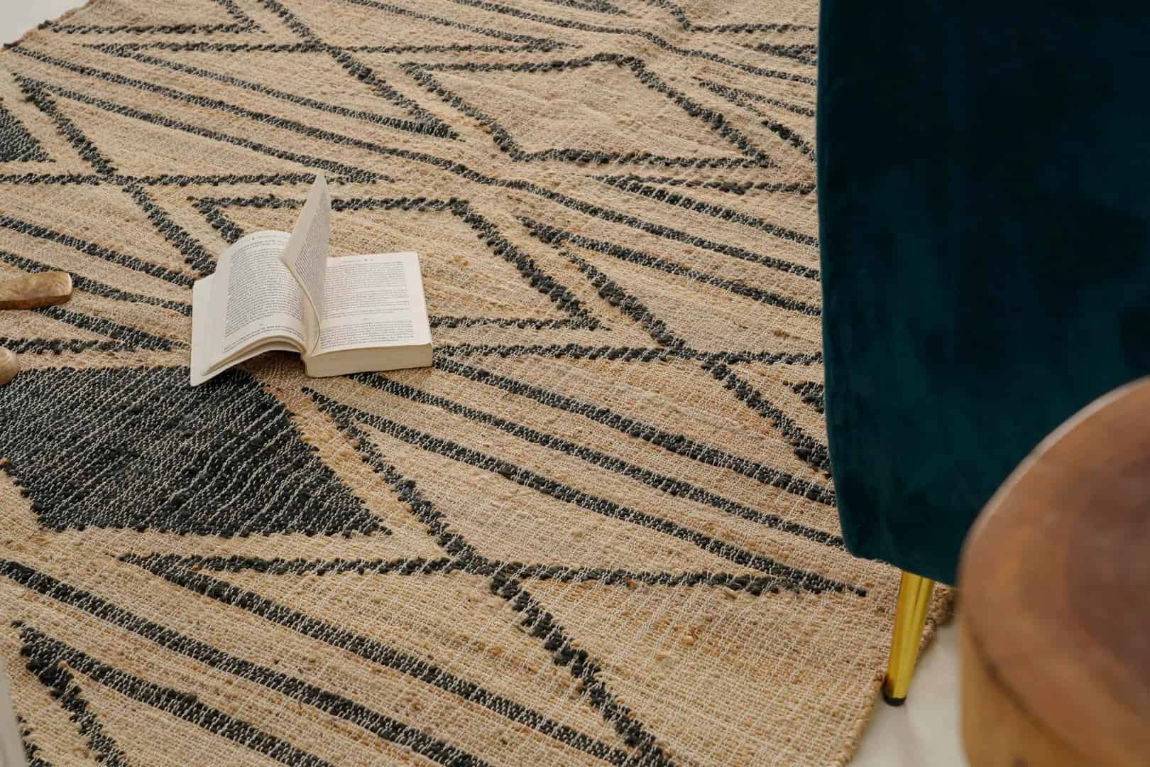 Natural Jute Black High Quality Hand Woven Geometric Boho Style Rug Beige Jute Rug With Black Design Rug For Living Room Decorative Area Rug  - Image 6