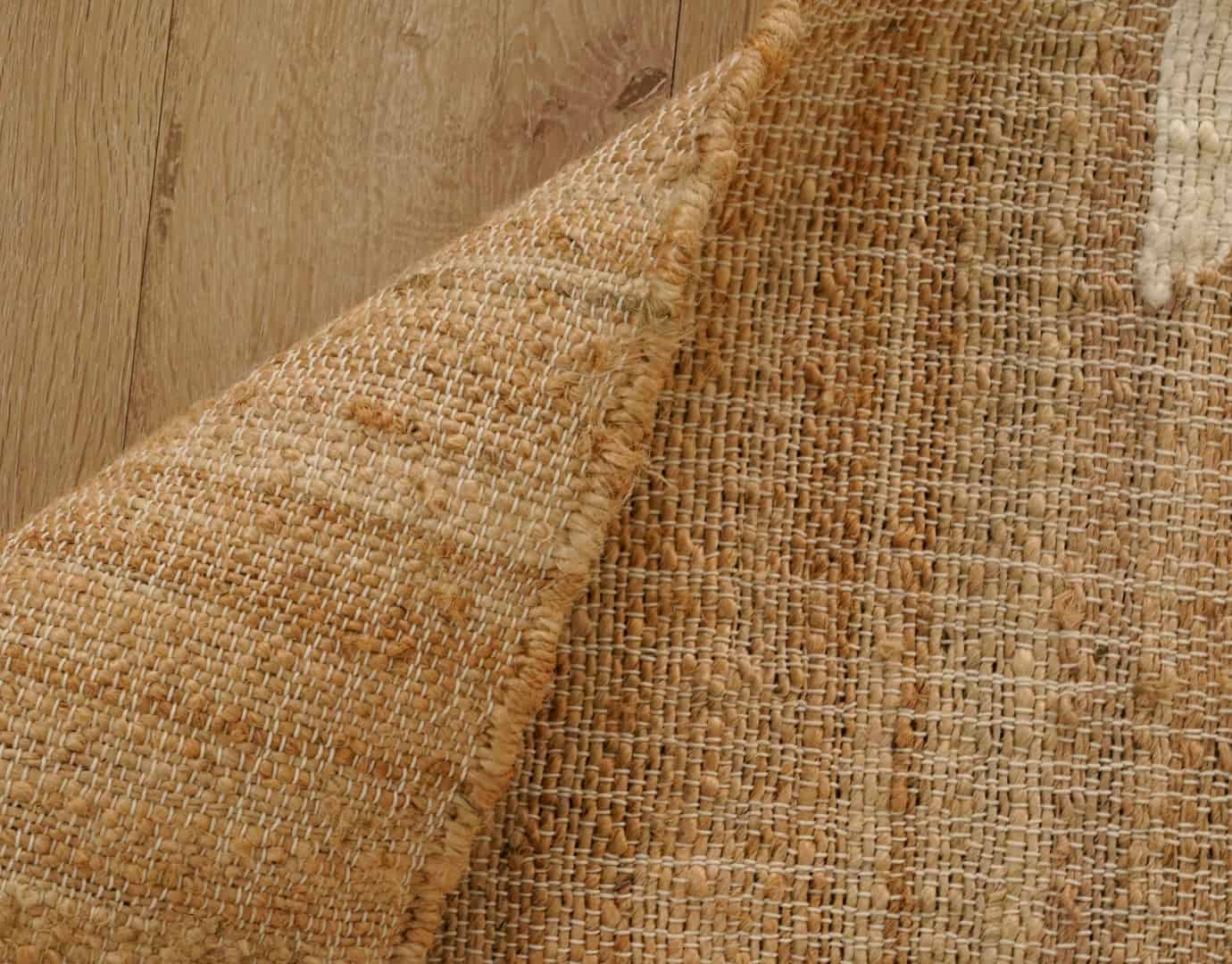 Beige Jute Rug With White Design Rug Ivory Flower Natural Jute wool High Quality Hand Woven Premium Quality Boho Style Rug White Fringes Jute Rug For Living Home Decor  - Image 7