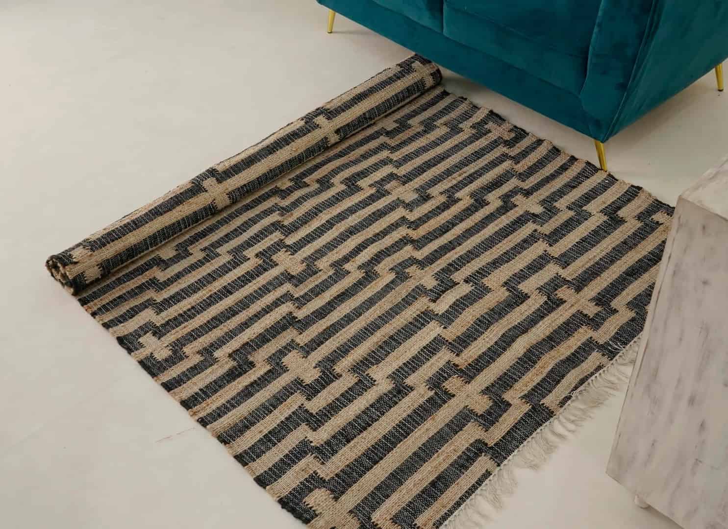 Indian Handmade Cotton Jute Rug Boho Scandinavian Decor Beige Jute Rug With Black Striped Line Design Rug White Fringes Jute Area Rug For Living Decor Home - Image 4