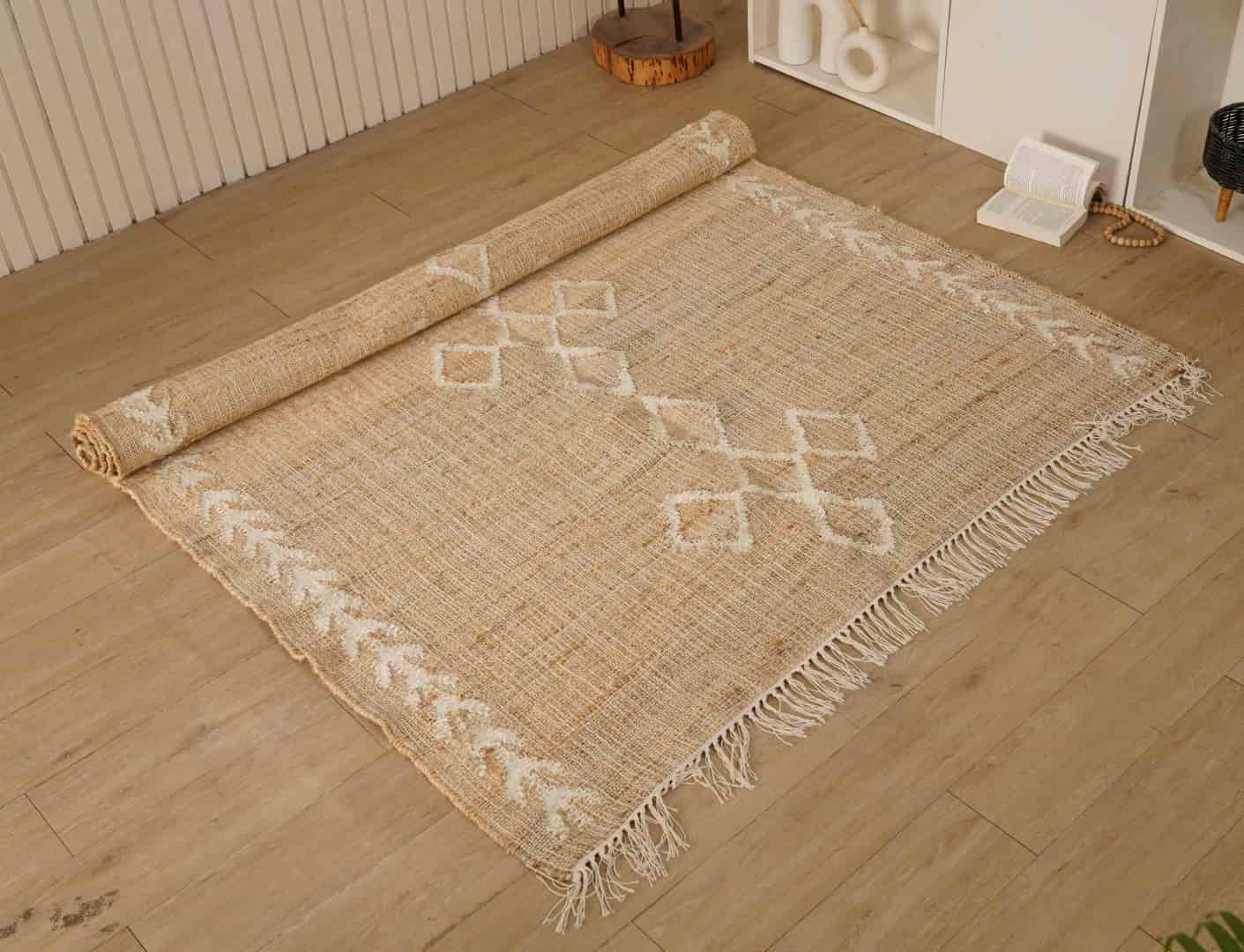 Indian Handmade Cotton Jute Dhurrie Bohemian Jute Rug Beige Jute Rug With White Pattern Rug Vintage Large Area Rug White Fringes Jute Rug Guestroom Decor Rug  - Image 2