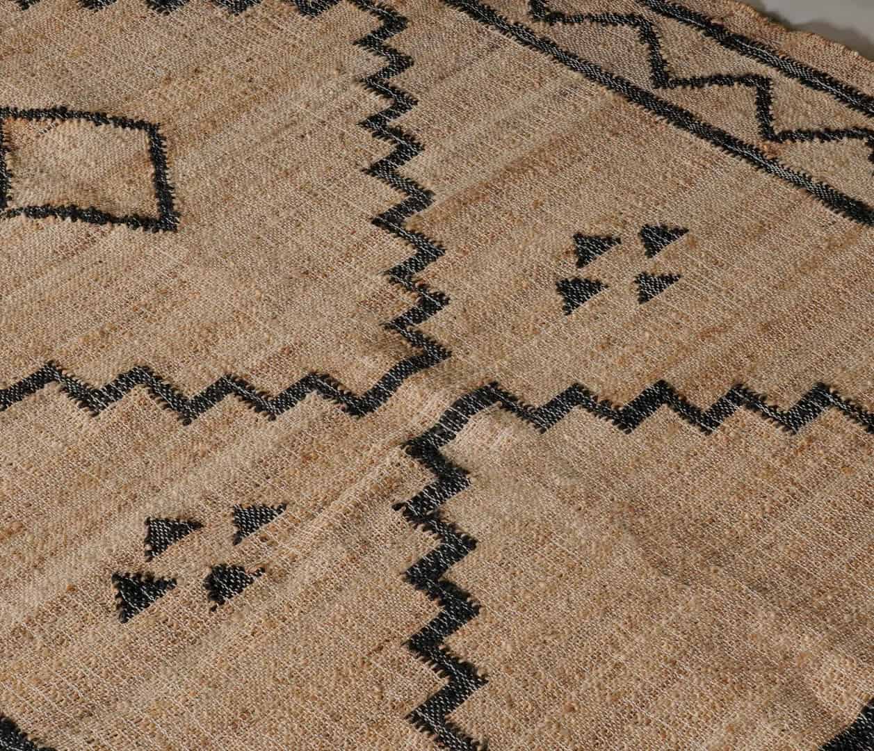 Beige Cotton Jute Rug With Black Pattern Dhurrie Rug Handwoven Jute Rug Bohemian Vintage Large Area Jute Rug For Living Decorative Jute Rug White Fringes Jute Rug  - Image 8