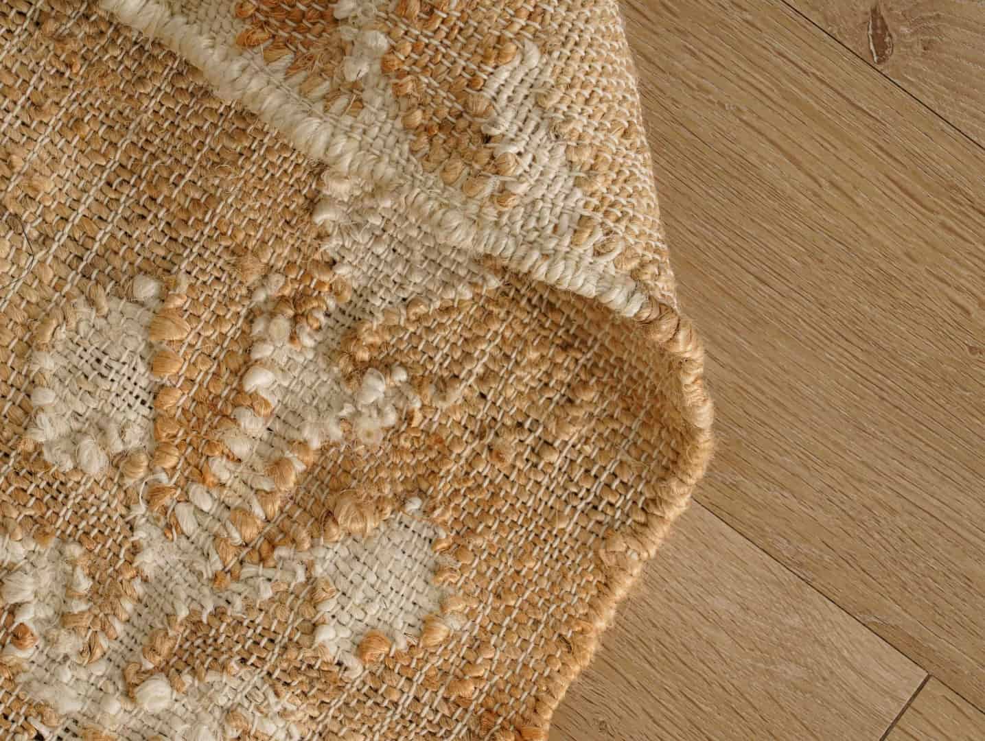 Ivory Flower Natural Jute wool High Quality Hand Woven Premium Quality Boho Style Rug Vintage Jute Large Area Rug White Design Rug and White Fringes Jute Rug  - Image 3