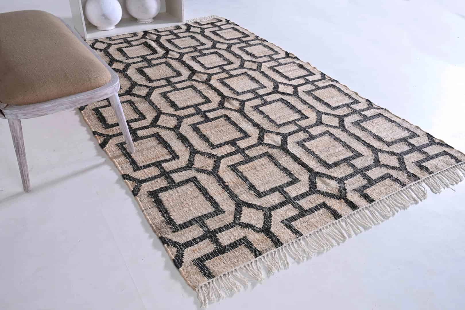 Indian Handmade Cotton Jute Large Area Rug Natural Jute Rug With Black Design Rug Handwoven Jute Rug Vintage Jute Dhurrie Rug White Fringes Jute Rug Decor Jute Rug  - Image 5