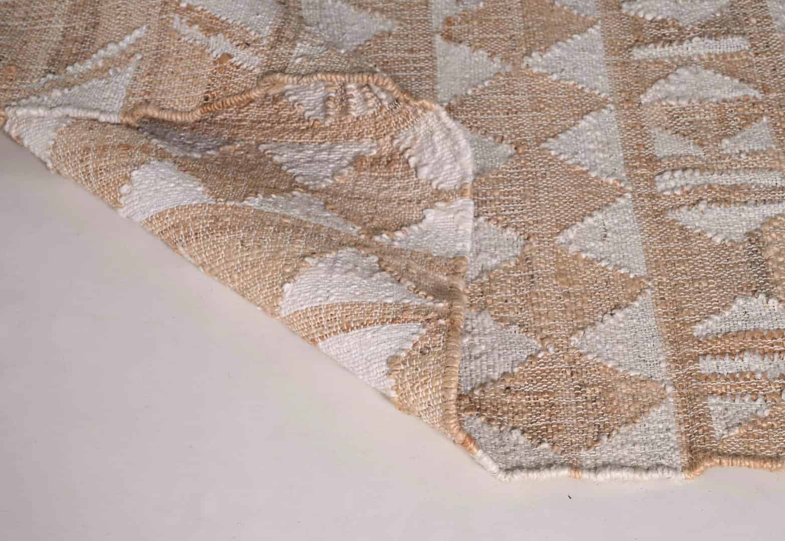 Beige Cotton Jute Rug With White Design Rug Handwoven Jute Dhurrie Rug White Fringes Jute Rug Living Room Decor Rug Large Area Rug Traditional Jute Rug  - Image 5