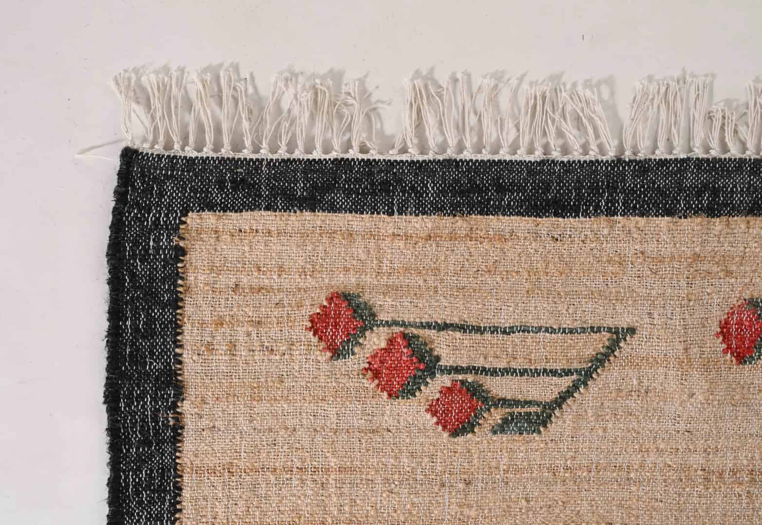 Colorful Handwoven Cotton Jute Rug Designing Decor Large Dhurrie Rug White Fringes Jute Rug Vintage Large Area Rug Handmade Jute Cotton Rug Home Decor Rug  - Image 3