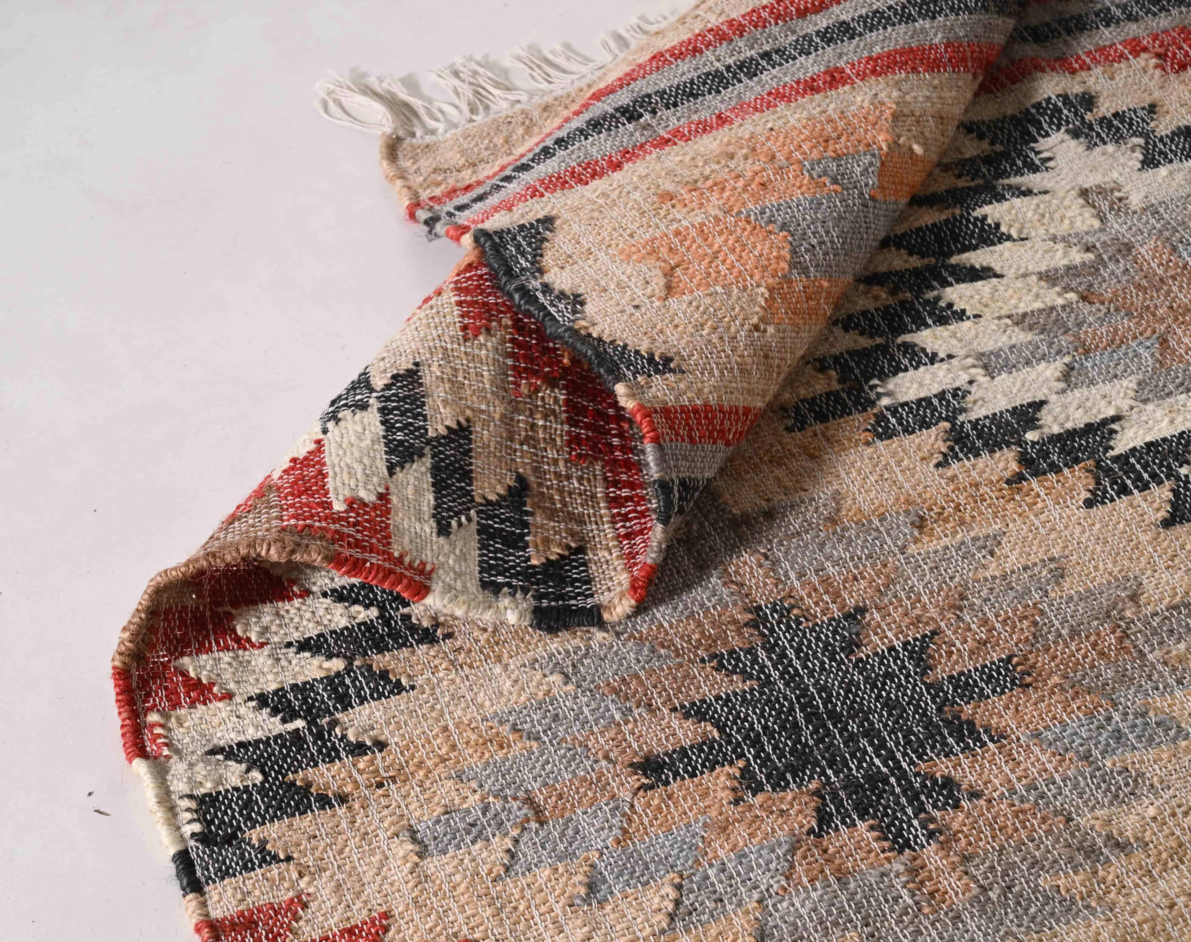 Indian Handwoven Colorful Cotton Large Dhurrie Rug Bohemian Jute Rug Eco Friendly Rug Traditional Jute Rug White Fringes Rug Home Decorative Jute Rug  - Image 4