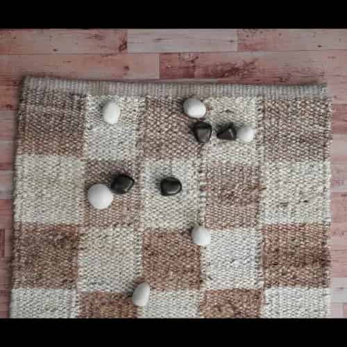 Indian Handwoven Hemp Rectangle Jute Rug Beige And White Box Pattern Boho Decor Hemp Area Rug Vintage Large Rug For Living Home Decorative Jute Hemp Rug  - Image 4