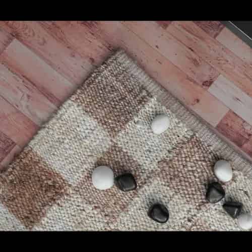 Indian Handwoven Hemp Rectangle Jute Rug Beige And White Box Pattern Boho Decor Hemp Area Rug Vintage Large Rug For Living Home Decorative Jute Hemp Rug  - Image 5