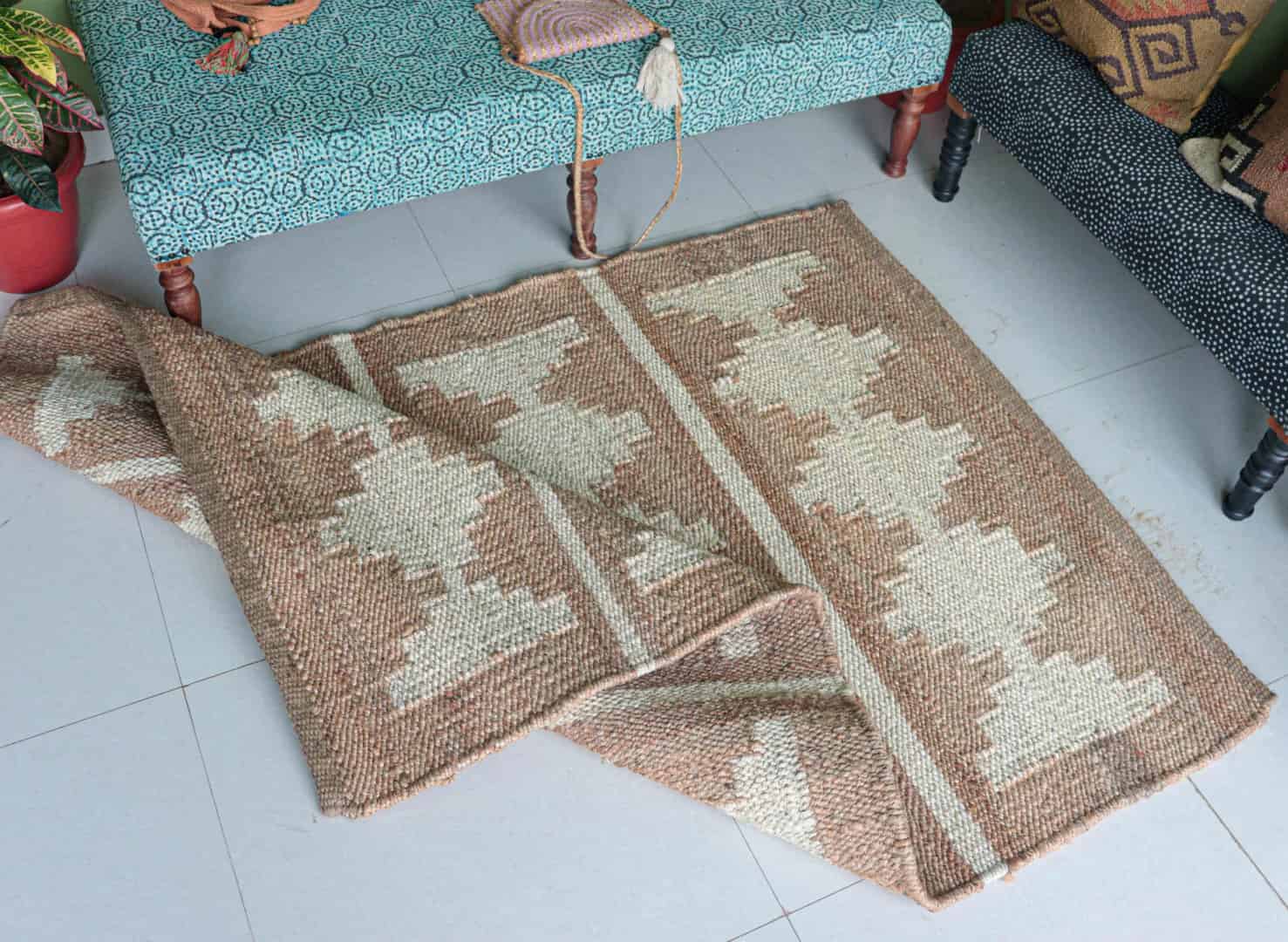 Indian Handwoven Hemp Jute Rug Beige Rectangle Jute Rug With White Design Rug Stair Decor Hemp Jute Rug Vintage Jute Rug Yoga Mat Dhurrie Rug For Home Decor  - Image 8
