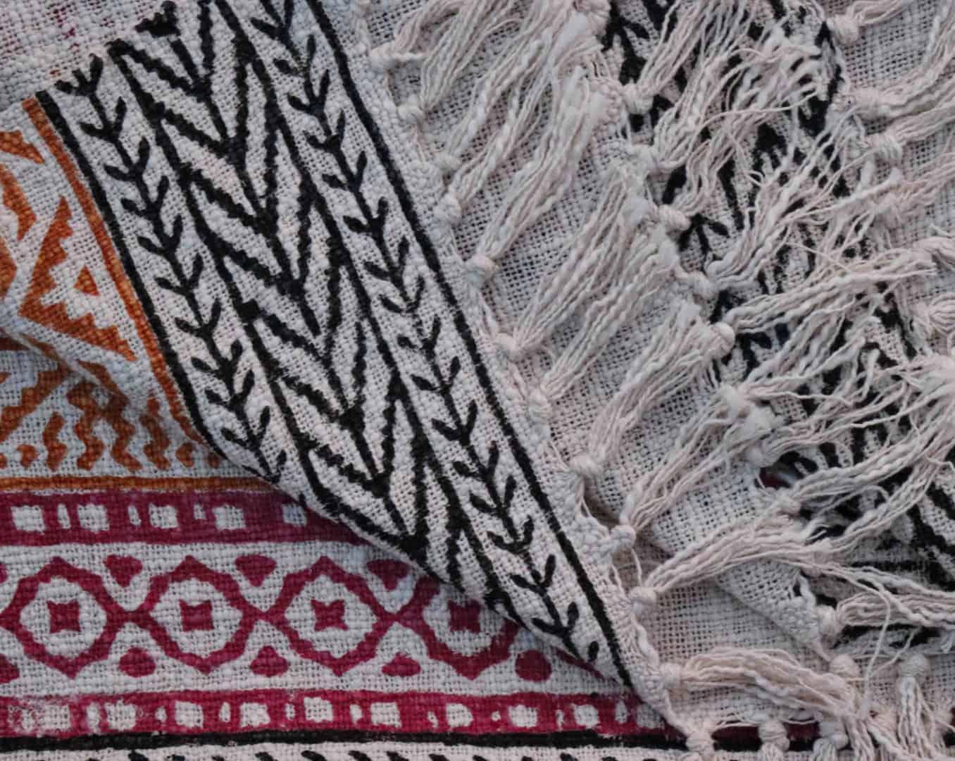 Hand Loomed Cloth Soft Cotton Blanket Boho Ethnic Beach Towel Bohemian Handmade Throw Sofa Decorative Cover For Living Guestroom Sofa Throw Blanket - Image 4