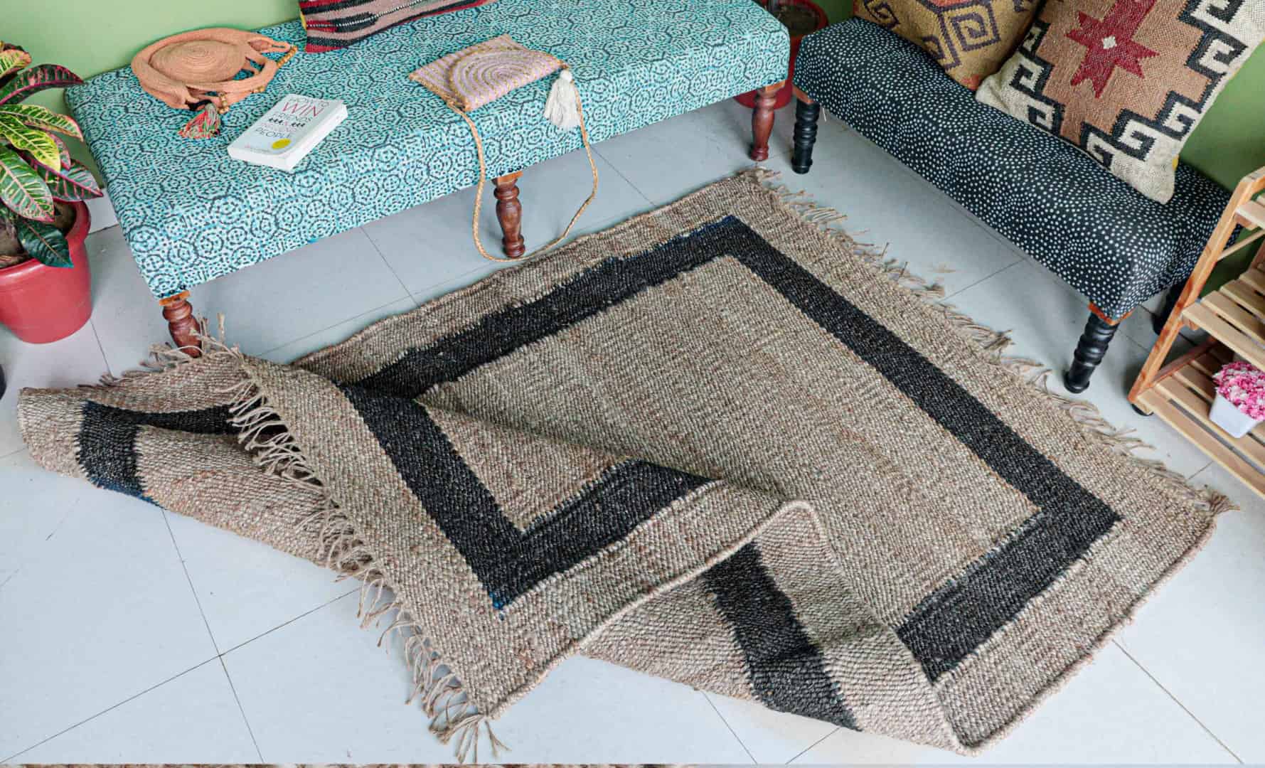 Indian Handmade hemp Cotton Jute Rug beige With Black Border Hemp Jute Rug And Fringes Jute Rug Large Area Jute Rug For Living Room Decorative Hemp Rug  - Image 3