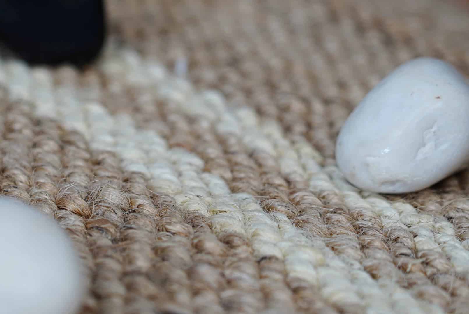 Handwoven Beige Hemp Rectangle Rug With White Design Jute Hemp Rug For Stair Decor Tufted Hemp Rug Natural Fiber Hemp For Living Room And Kitchen Decor Large Area Rug  - Image 8