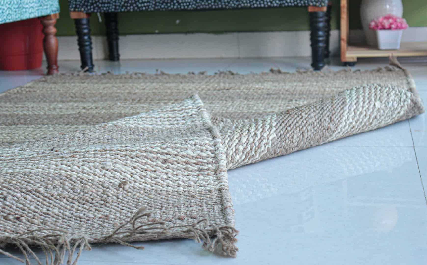 Indian Handwoven Hemp Large Area Decor Rug Natural Hemp With White Stiped Line Rug Fringes Jute Rug Vintage Decor Rug Living Room Rug Traditional Jute Rug  - Image 4